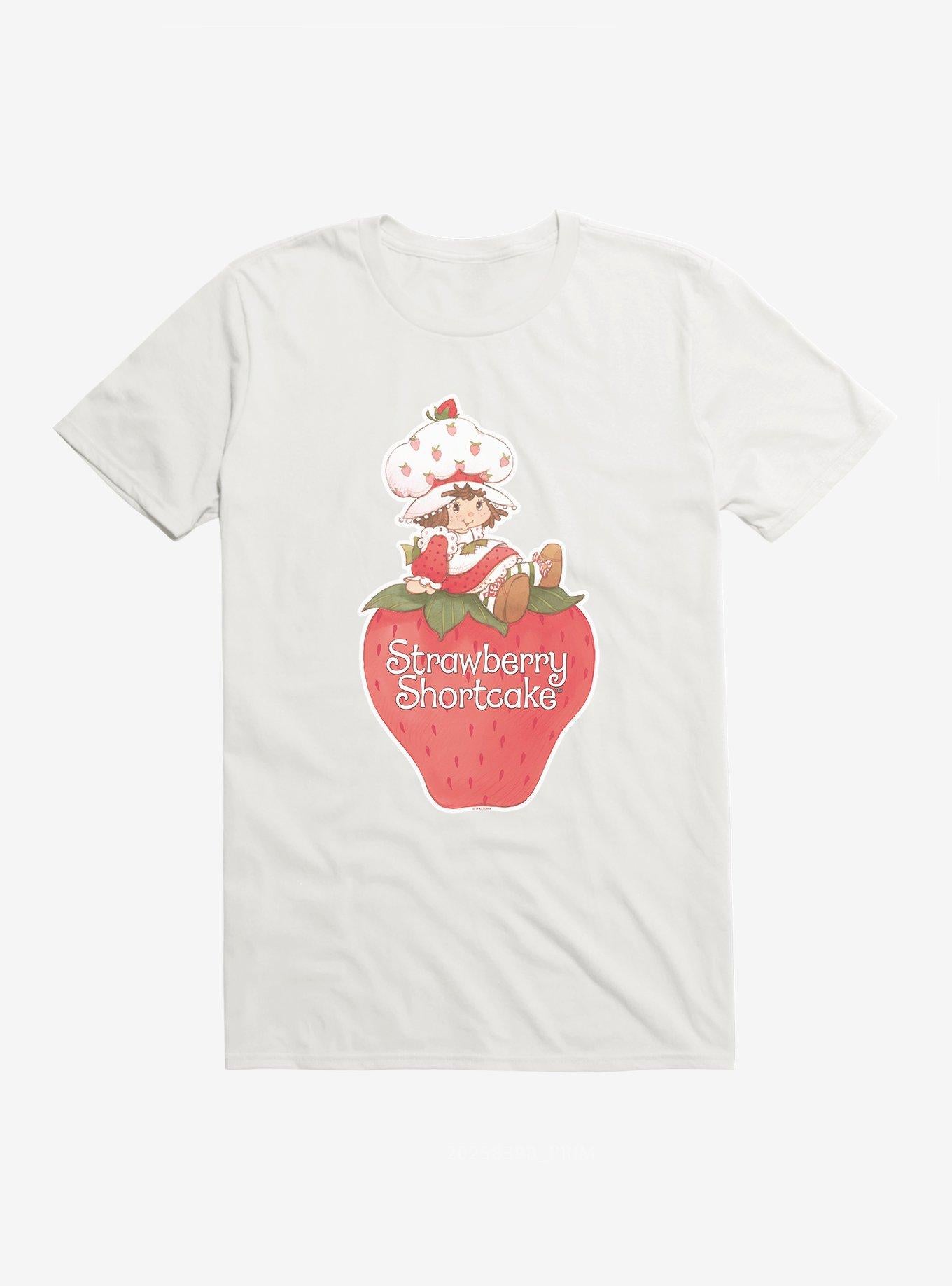 Strawberry Shortcake Berry Portrait T-Shirt | Trending Graphic Tee For Fans