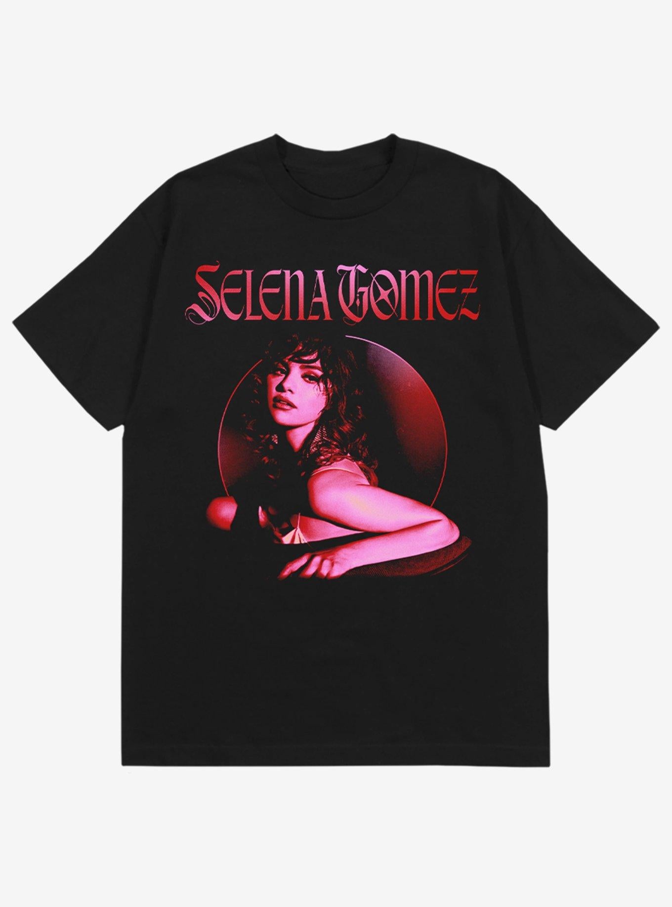 Selena Gomez Red Photo T-Shirt | Trending Graphic Tee For Fans