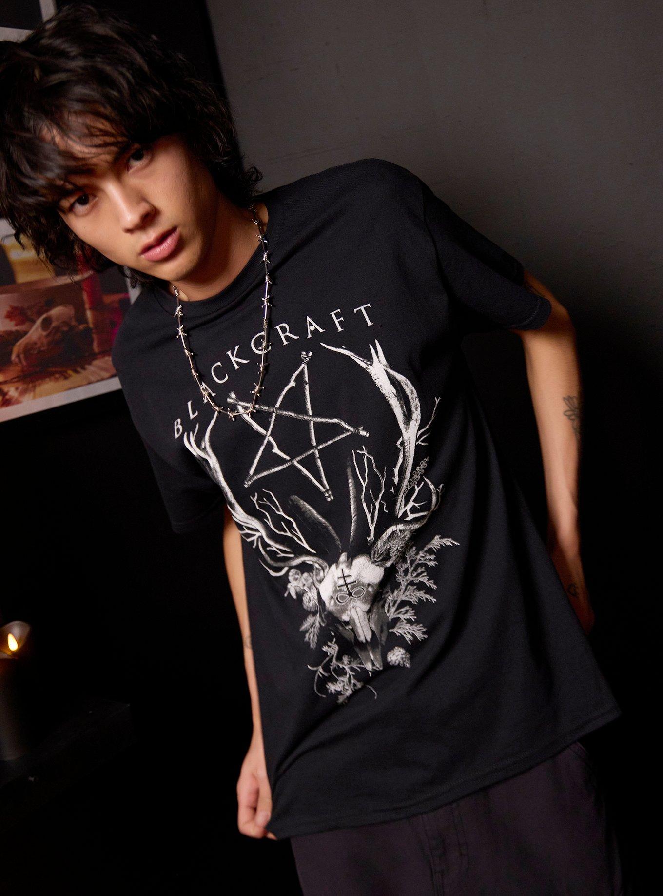 BlackCraft Deer Antlers T-Shirt | Trending Graphic Tee For Fans