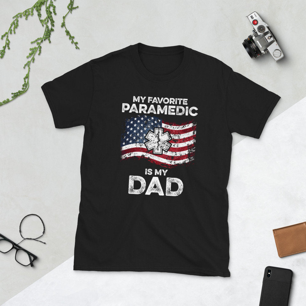 Paramedic Dad I First Responder US Flag I EMS Shirt Graphic Tee – Premium Graphic · Great Gift For Fans