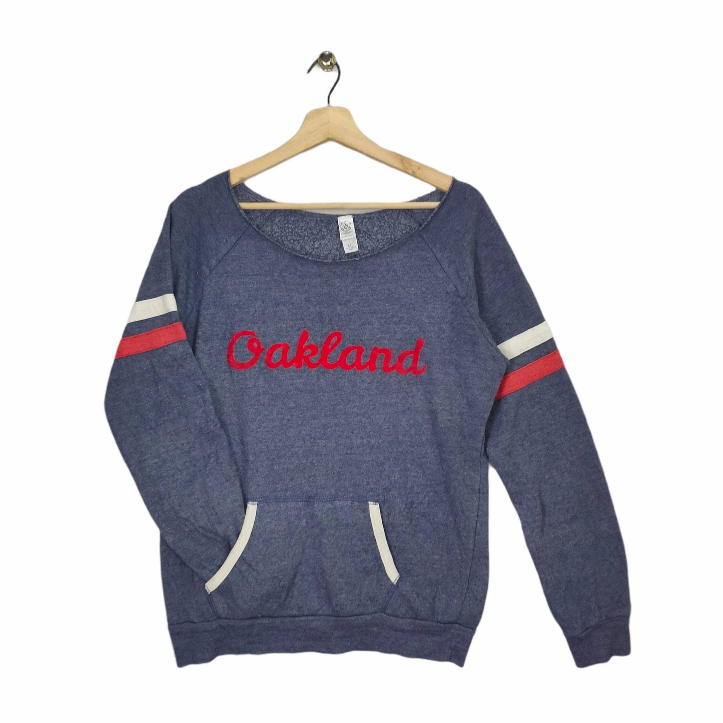 Y2K Oakland Sweatshirt Raglan Medium Vintage Alternative Sweater Jumper Pullover Womens Size M Sweatshirt – Premium Graphic · Must-Have Style