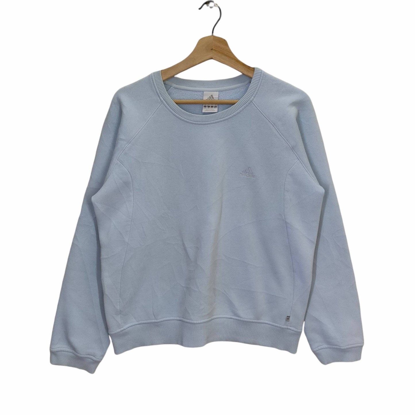 Y2K Adidas Crewneck Sweatshirt Raglan Medium Vintage Adidas Embroidery Sweater Jumper Pullover Soft Blue Size M Sweatshirt – Feel-Good Design · Must-Have Style