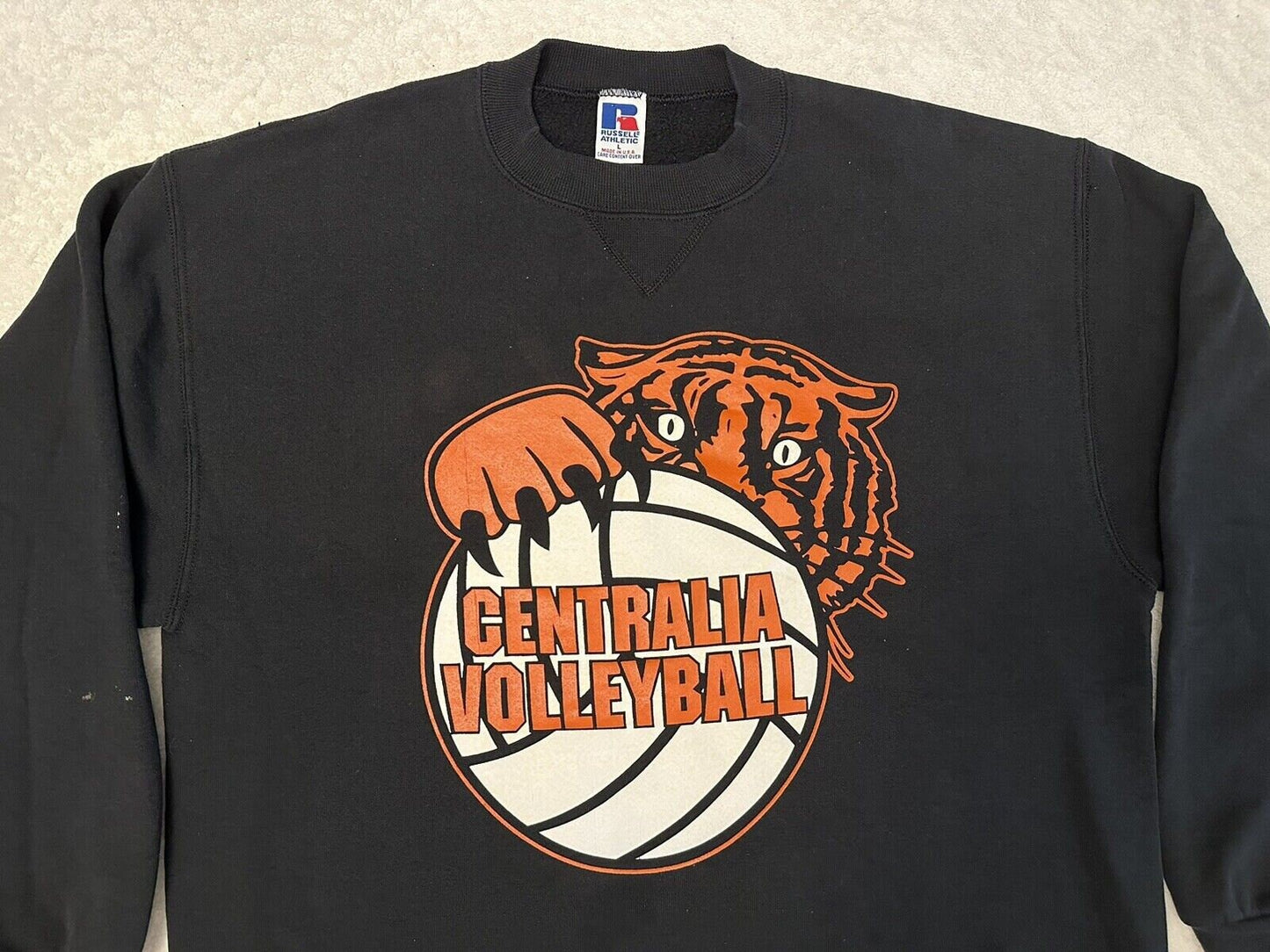 Vintage 1990s 90s Centralia Washington Volleyball Russell Athletic Crewneck L Graphic Tee – Feel-Good Design · High-Quality Print