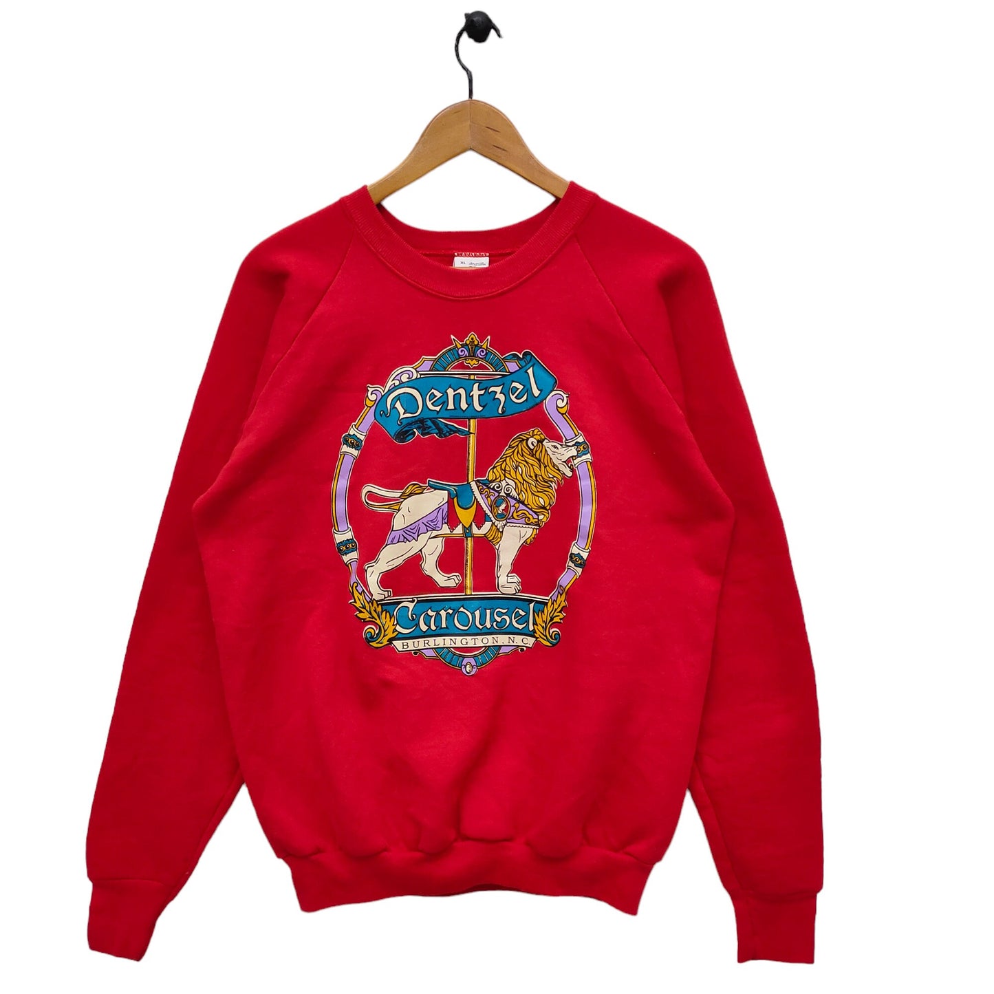90s Burlington City Park Carousel Raglan Sweatshirt Vintage Fruit of the Loom Sweater Jumper Crewneck Red Sweatshirt – Aesthetic Look · Trending Graphic Apparel