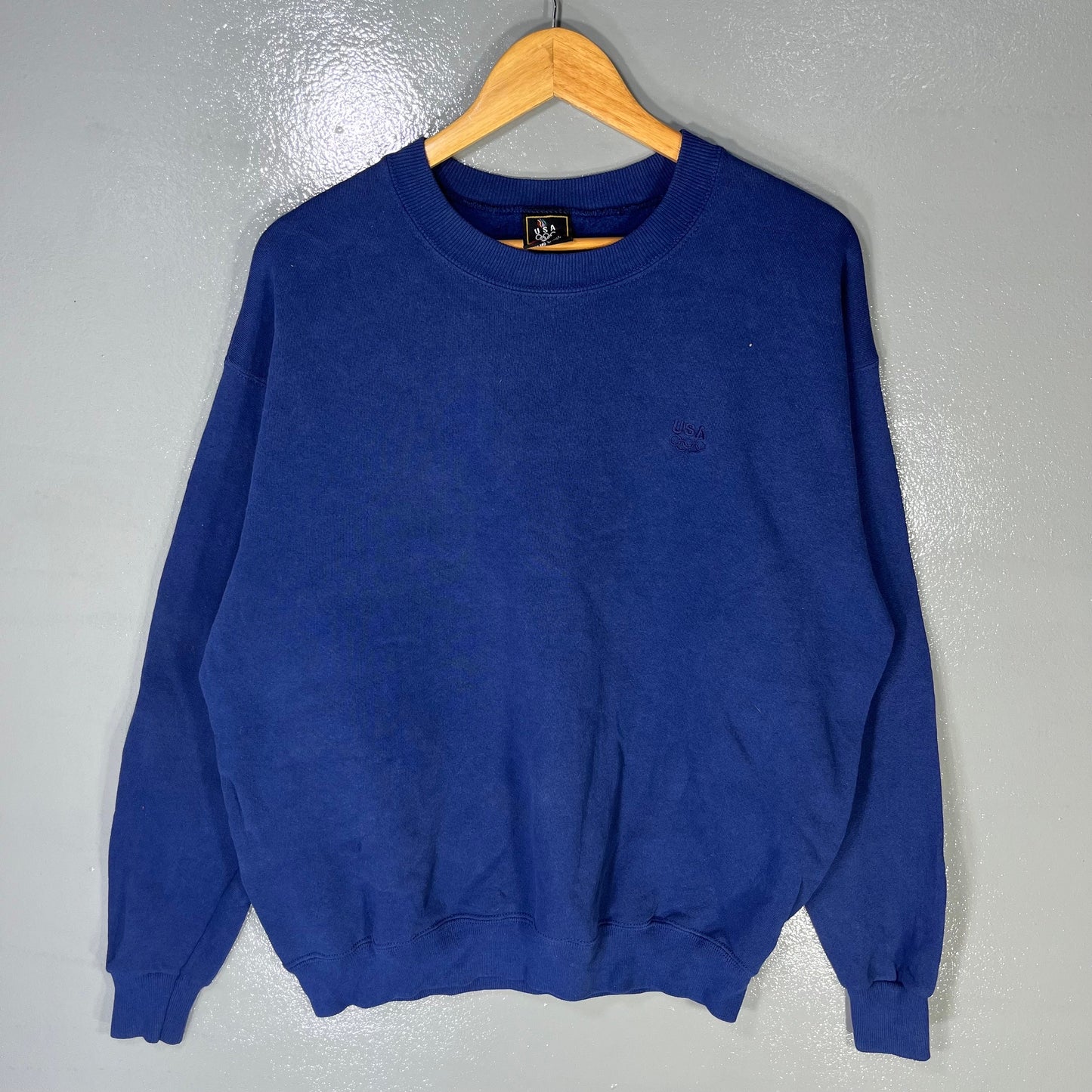 Vintage USA Olympics Tag USA Olympics Small Logo Embroidered Sweatshirt Crewneck Pullover Sweater Olympics Colour Dark Blue Size Large Sweatshirt – Soft Feel · Must-Have Style