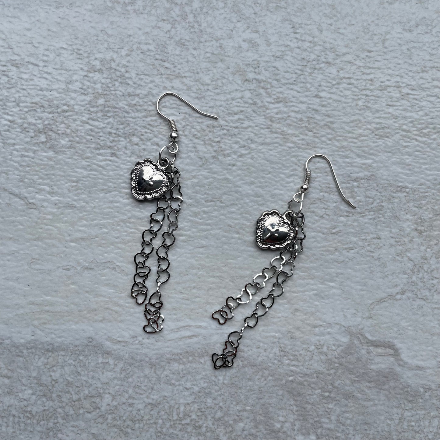 Silver Heart Chain Dangle Earrings Coquette Dainty Grunge Edgy Jewelry Graphic Tee – Aesthetic Look · Trending Graphic Apparel