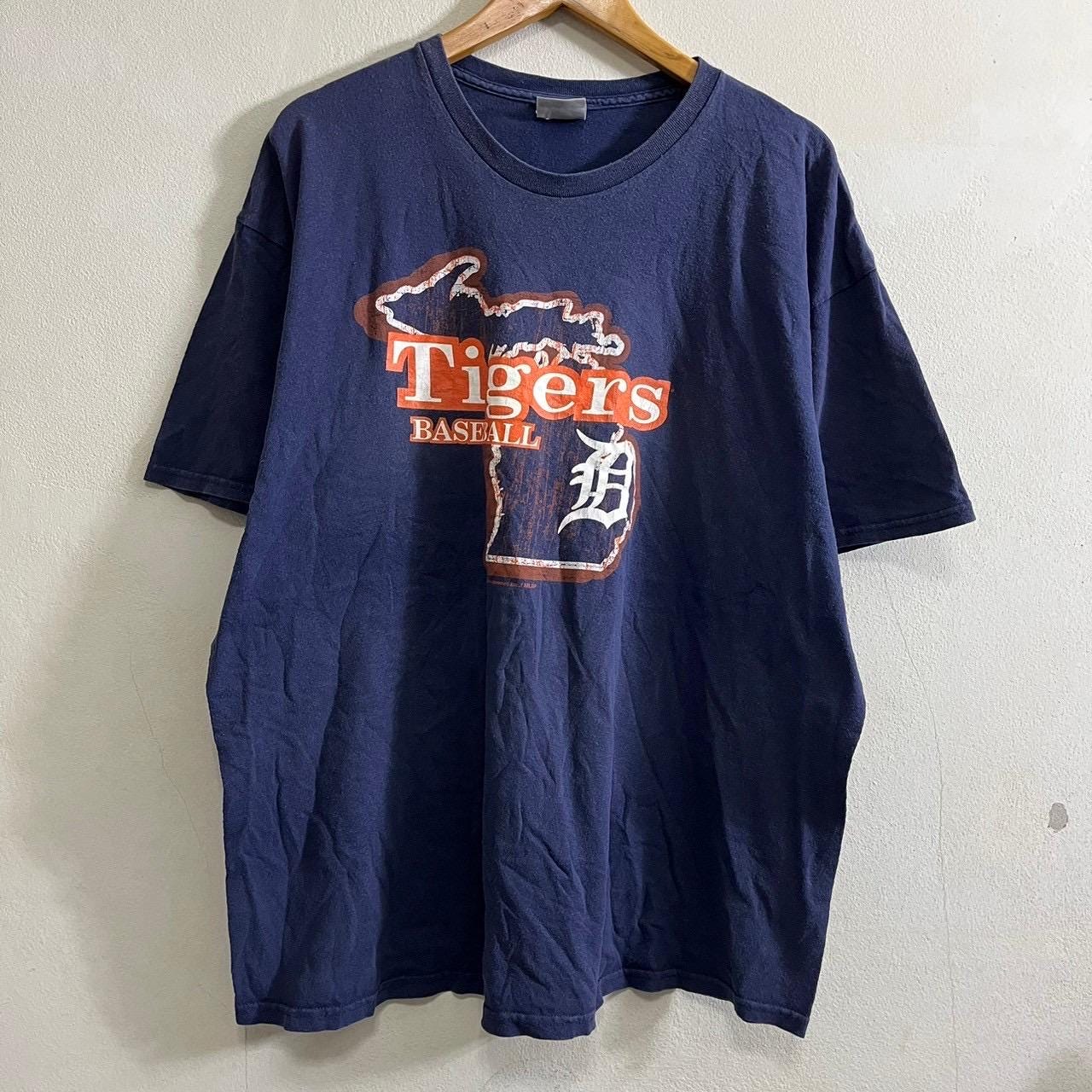 Vintage Auburn Tigers T shirt Graphic Tee – Everyday Comfort · High-Quality Print