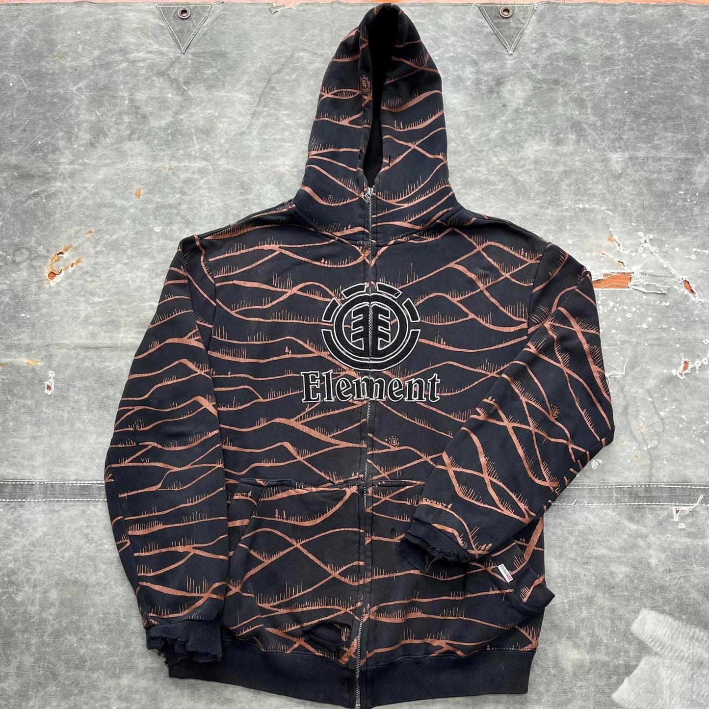 Vintage AOP Y2K Distressed Element Grunge Full Zip Up Hoodie Hoodie – Feel-Good Design · High-Quality Print