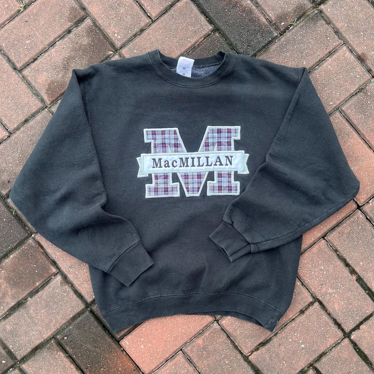Vintage Y2K Fruit Of The Loom Tag McMillan Spellout Big Logo Embroidered Sweatshirt Pullover Crewneck Sweater Michigan Colour Black Size M Sweatshirt – Warm & Stylish · Must-Have Style