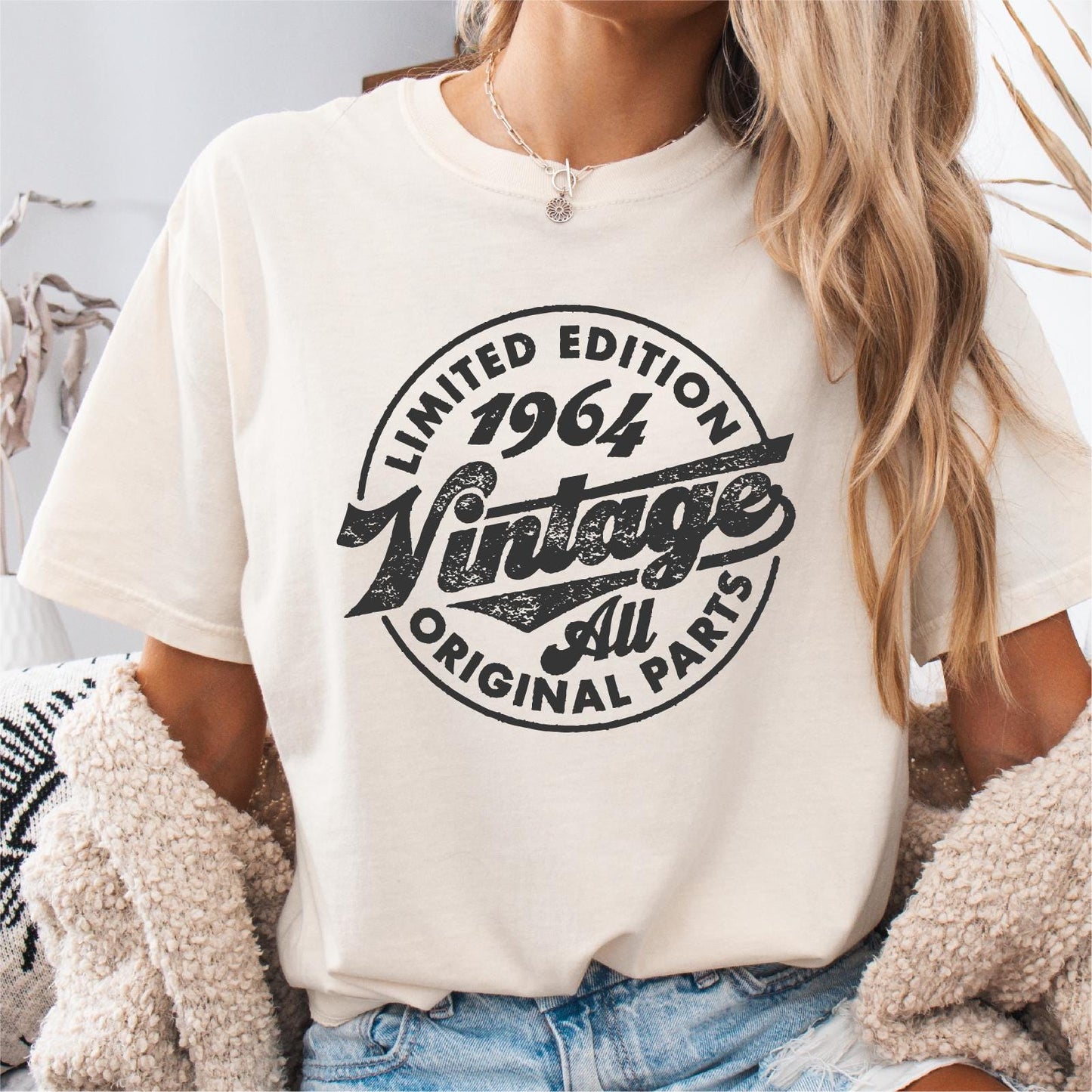 61st Birthday Shirt Vintage 1964 Gift for Men and Women Cool 61st Birthday Top for Best Friends Celebrations Graphic Tee – Cozy Vibes · High-Quality Print