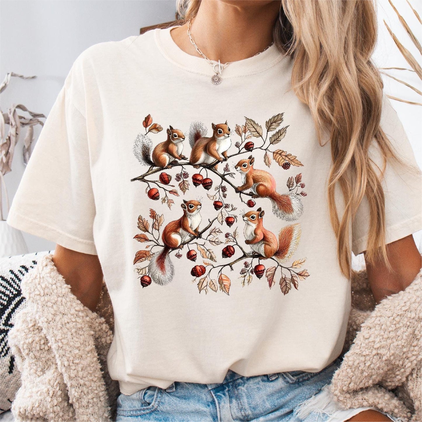 Squirrel Shirt Squirrel Lover Tee Squirrel Gifts Shirt for Women Animal Shirt Cute Shirt Nature Shirt Mom Shirt Graphic Tee – Cozy Vibes · Must-Have Style