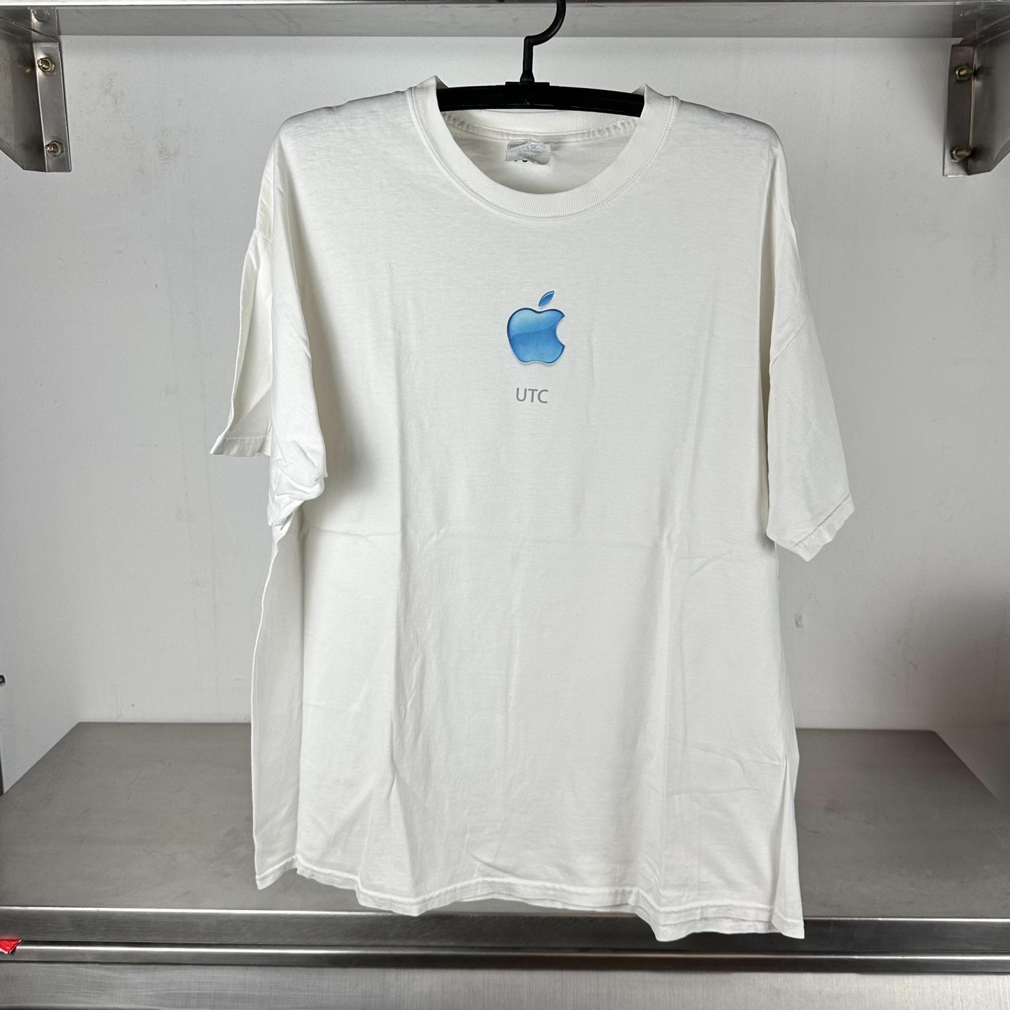 Vintage 2000s Apple UTC Designed by Apple Promo T shirt Vintage Apple Tshirts Apple Computer Tshirts Macintosh Tshirts Promo Tshirts Graphic Tee – Fan Favorite · Trending Graphic Apparel