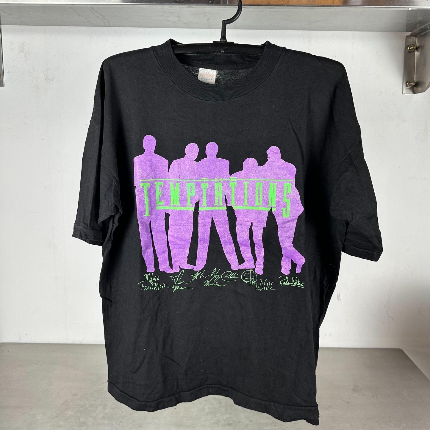 Vintage The Temptations RB Soul Music Group single stitch T shirt Vintage Music Tshirts Soul Music Tshirts RNB Music Tshirts Graphic Tee – Feel-Good Design · Must-Have Style