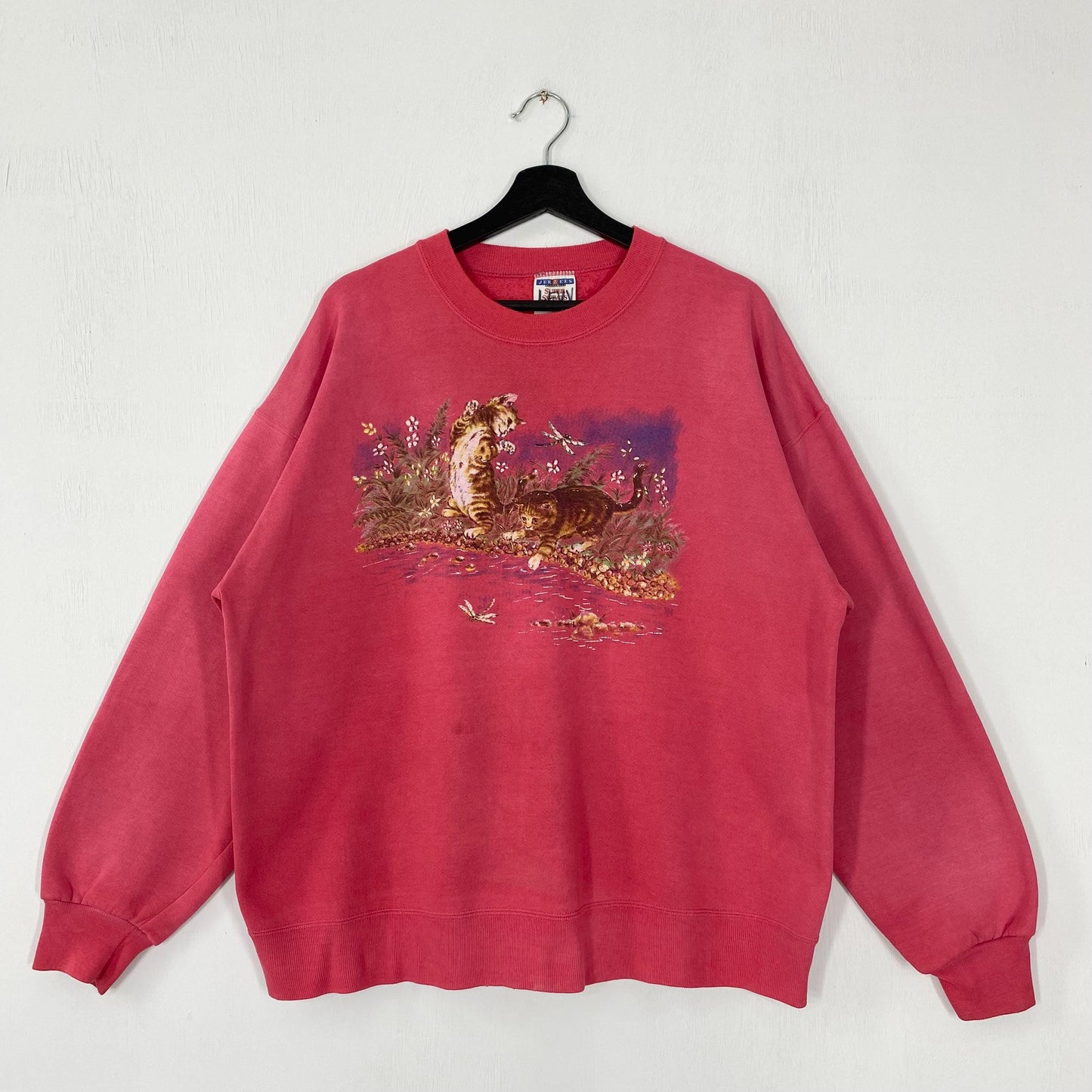 Vintage Morning Sun Cat Sweatshirt Cat Crewneck Cute Cat Sweater Pullover Morning Sun Animal Cat Lover Print Logo Pink Large Sweatshirt – Premium Graphic · Must-Have Style