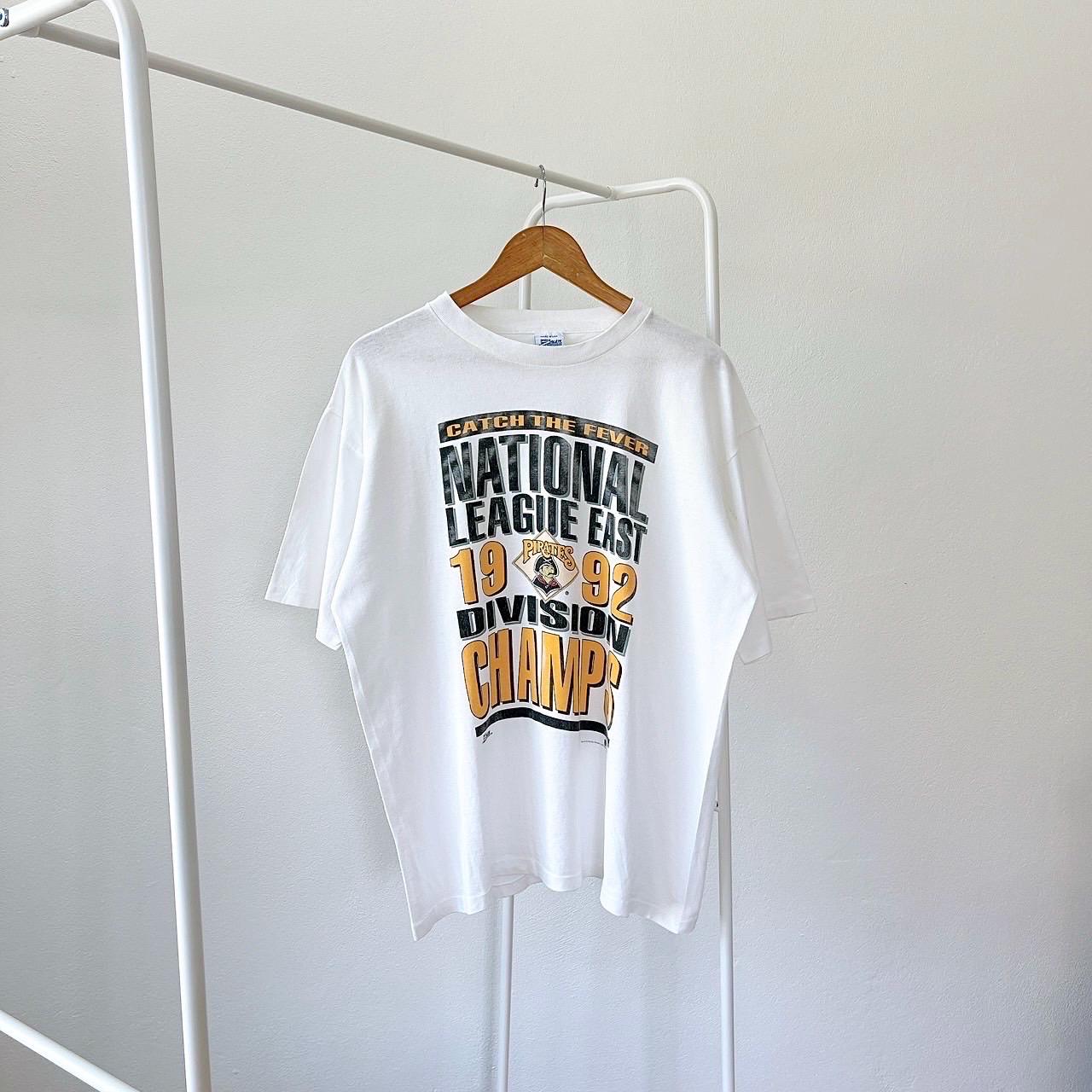 90s Pittsburgh Pirates MLB baseball Salem t shirt XL Graphic Tee – Feel-Good Design · Perfect For Daily Wear