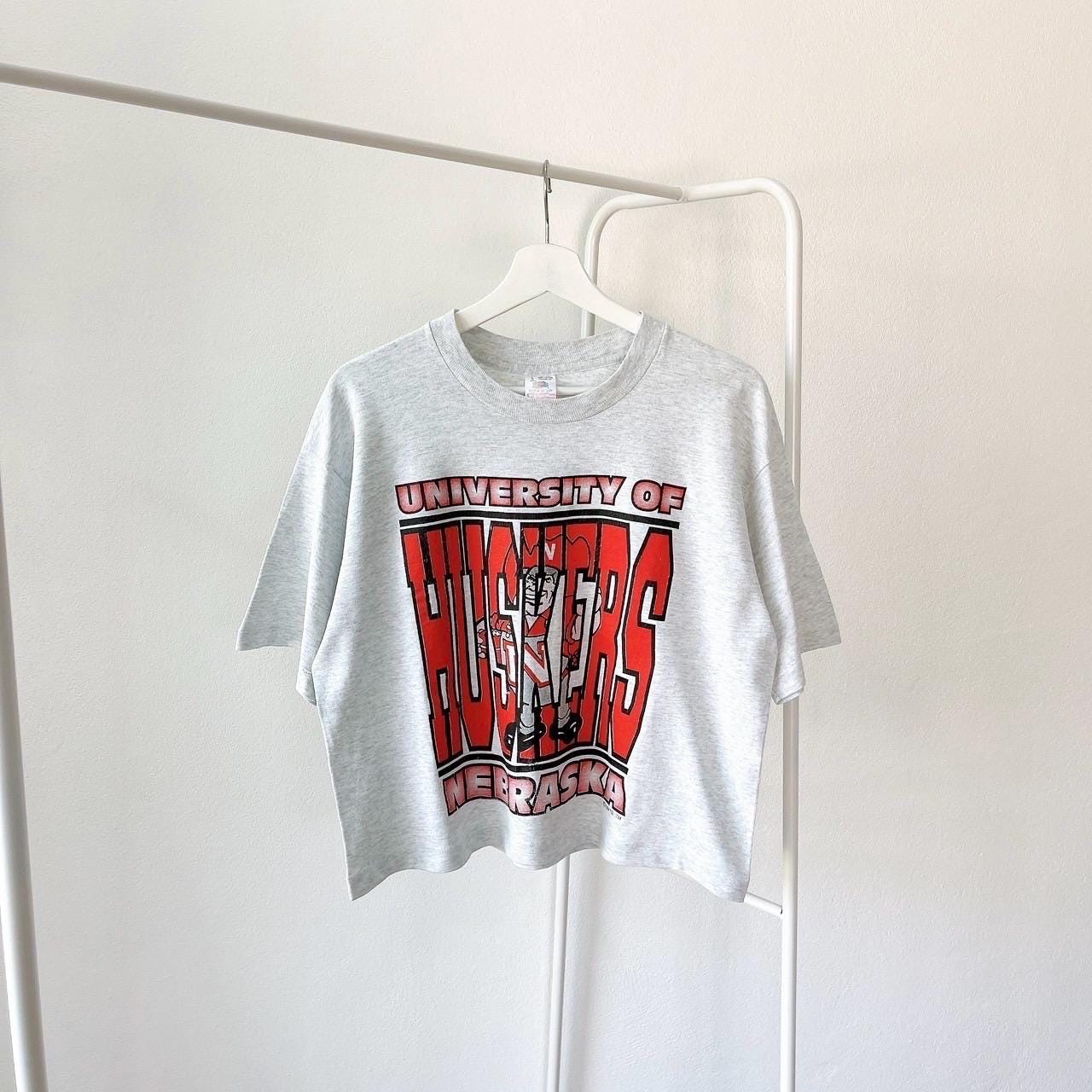 90s Nebraska Cornhuskers NCAA cropped t shirt L Graphic Tee – Everyday Comfort · Great Gift For Fans