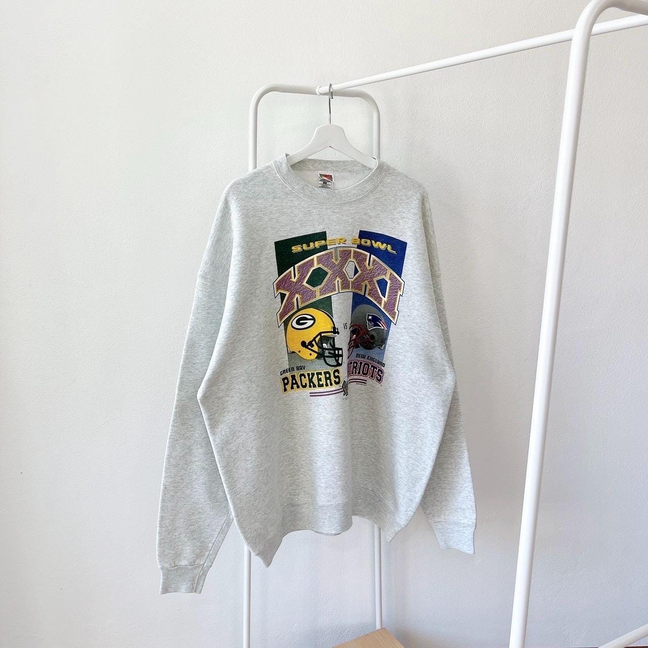 Vintage 90s New England Patriots Green Bay Packers 1996 football Fruit of the loom gray sweatshirt XXXL Sweatshirt – Everyday Comfort · Top Pick For Any Outfit