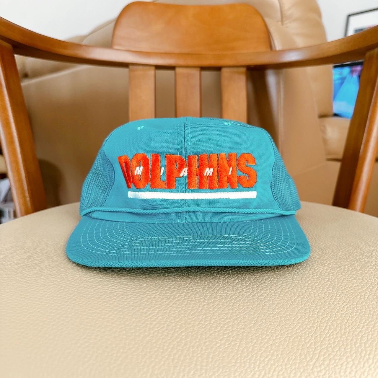 Vintage 90s Miami Dolphins NFL hat vintage NFL officially license product trucker hat 55 60 cm Graphic Tee – Aesthetic Look · Perfect For Daily Wear
