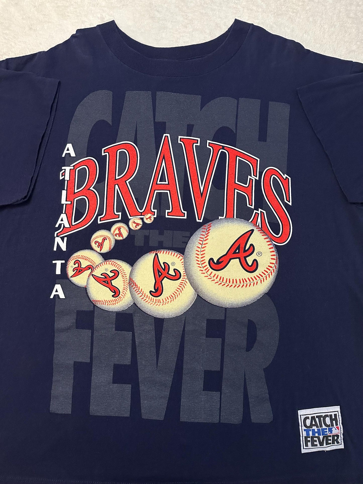 Vintage 1990s 90s Atlanta Braves MLB Baseball Catch The Fever Art T Shirt XL NEW Graphic Tee – Premium Graphic · High-Quality Print