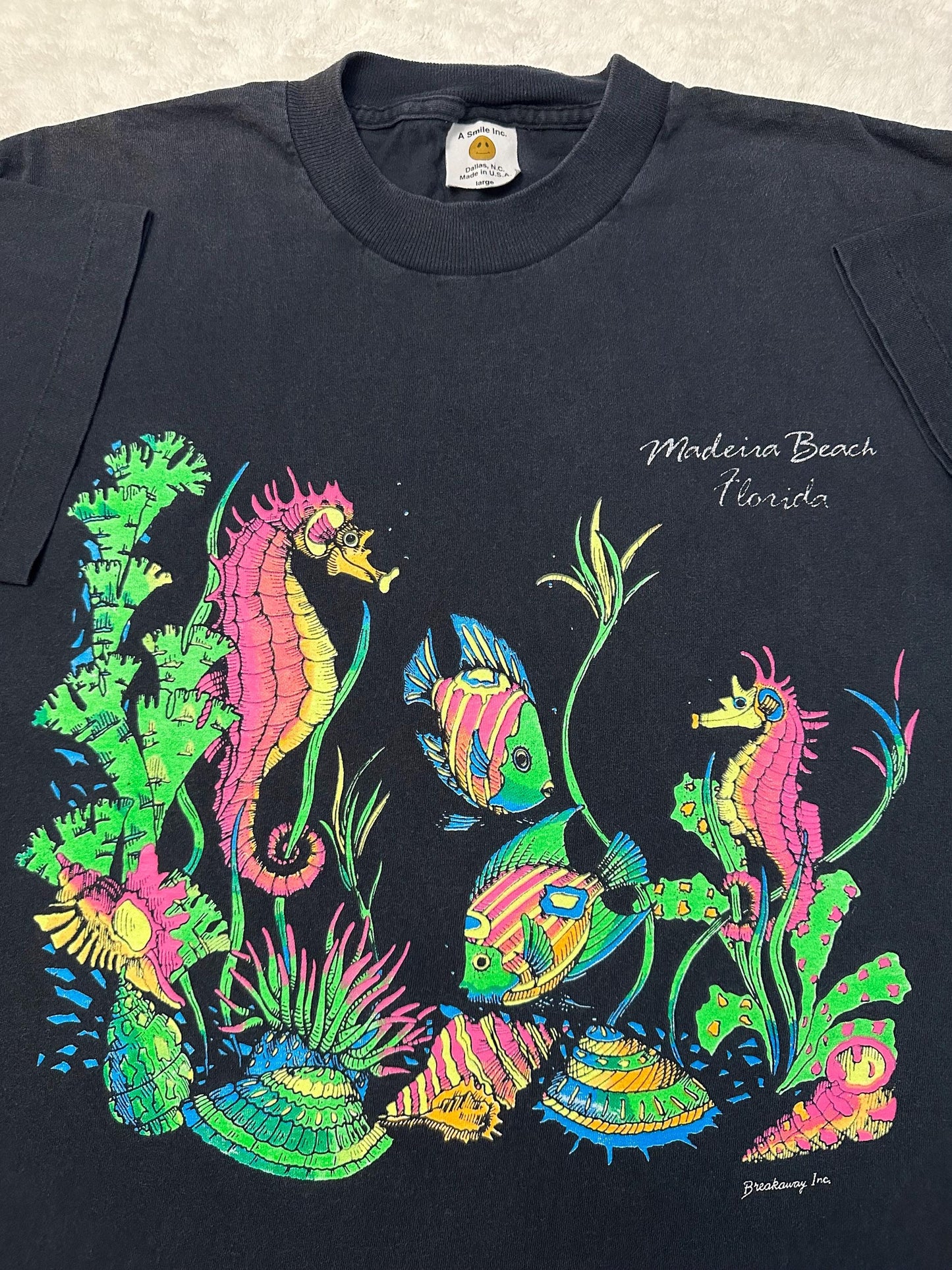 Vintage 1980s 1990s Madeira Beach Florida Neon Underwater Ocean Art T Shirt L Graphic Tee – Feel-Good Design · Trending Graphic Apparel