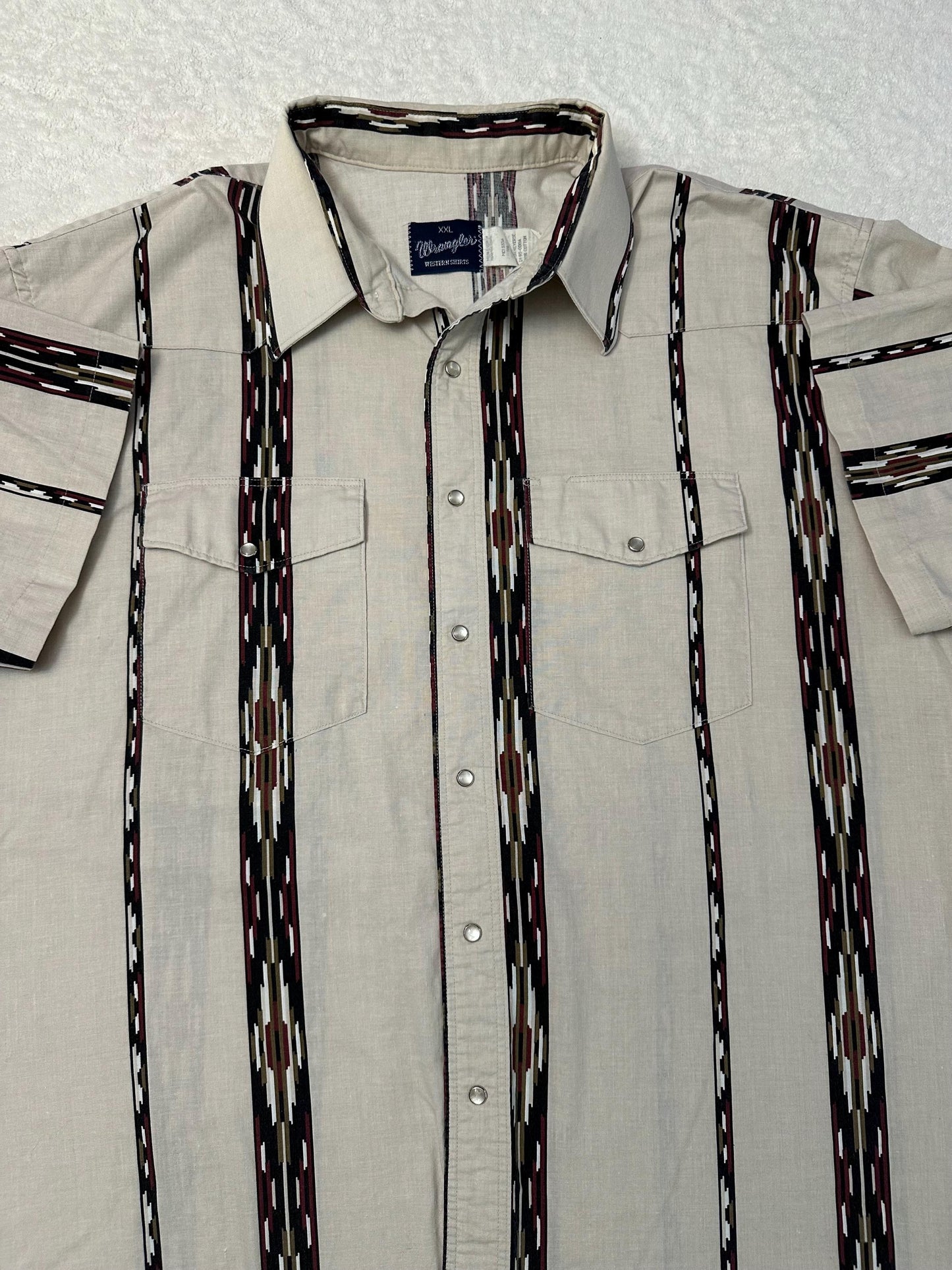 Vintage 80s 90s Wrangler Brushpopper Aztec Pearl Snap Short Sleeve Shirt XXL Graphic Tee – Fan Favorite · Trending Graphic Apparel
