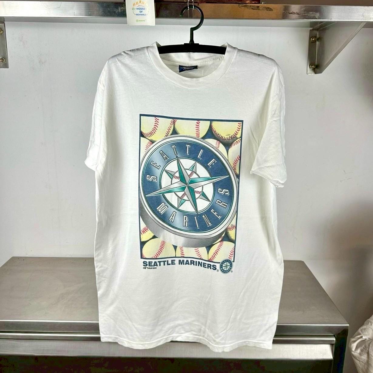 Vintage 1999 Seattle Mariners Baseball Graphic MLB Large T shirt Seattle Mariners Tshirt Vintage Sports Tshirt Vintage MLB Tshirt Graphic Tee – Premium Graphic · Perfect For Daily Wear