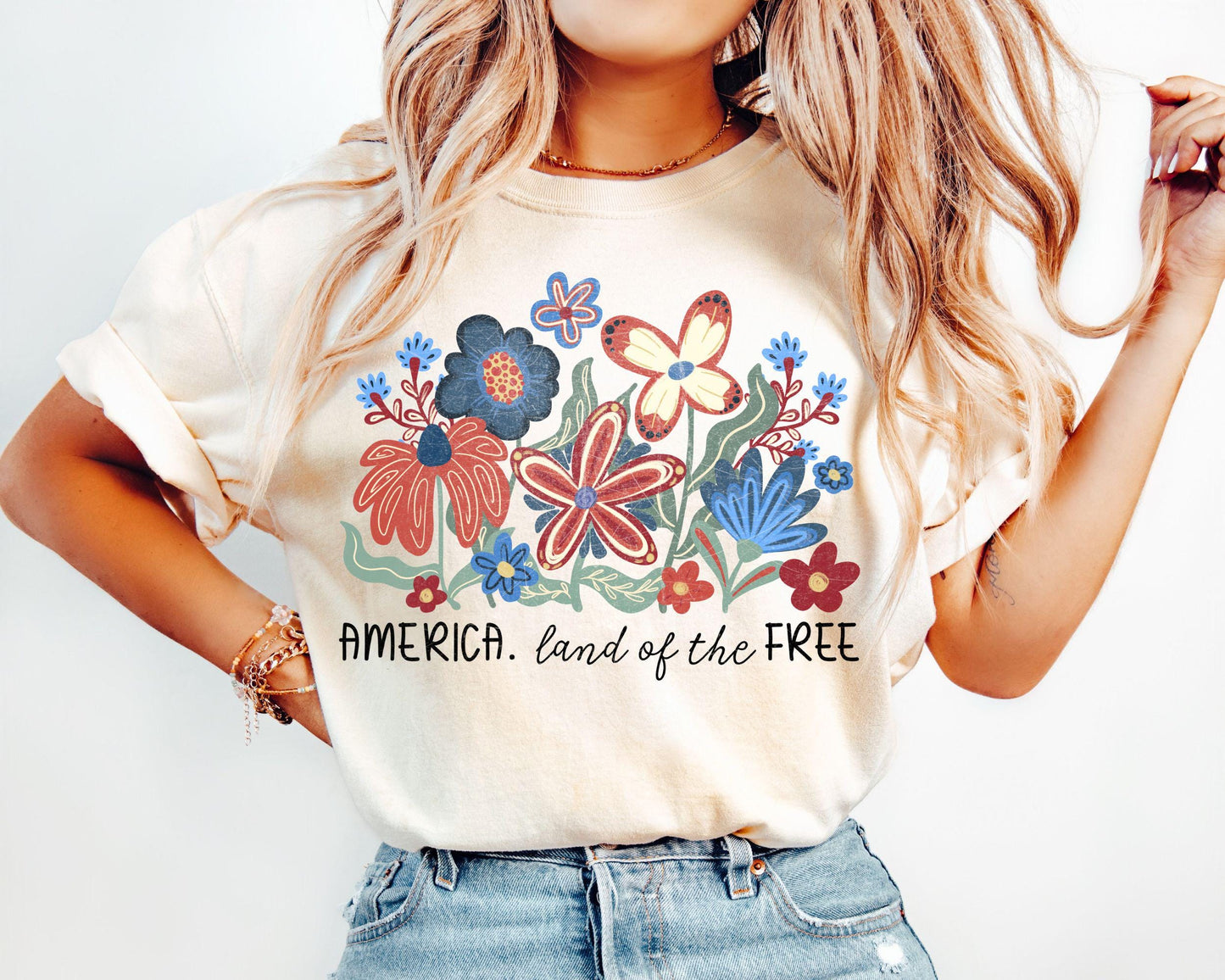 Flower Freedom Shirt Land of the Free Shirt Boho Vintage America Tee Retro Floral 4th of July Shirt Patriotic USA Flag Summer T Shirt Graphic Tee – Easygoing Wear · Great Gift For Fans