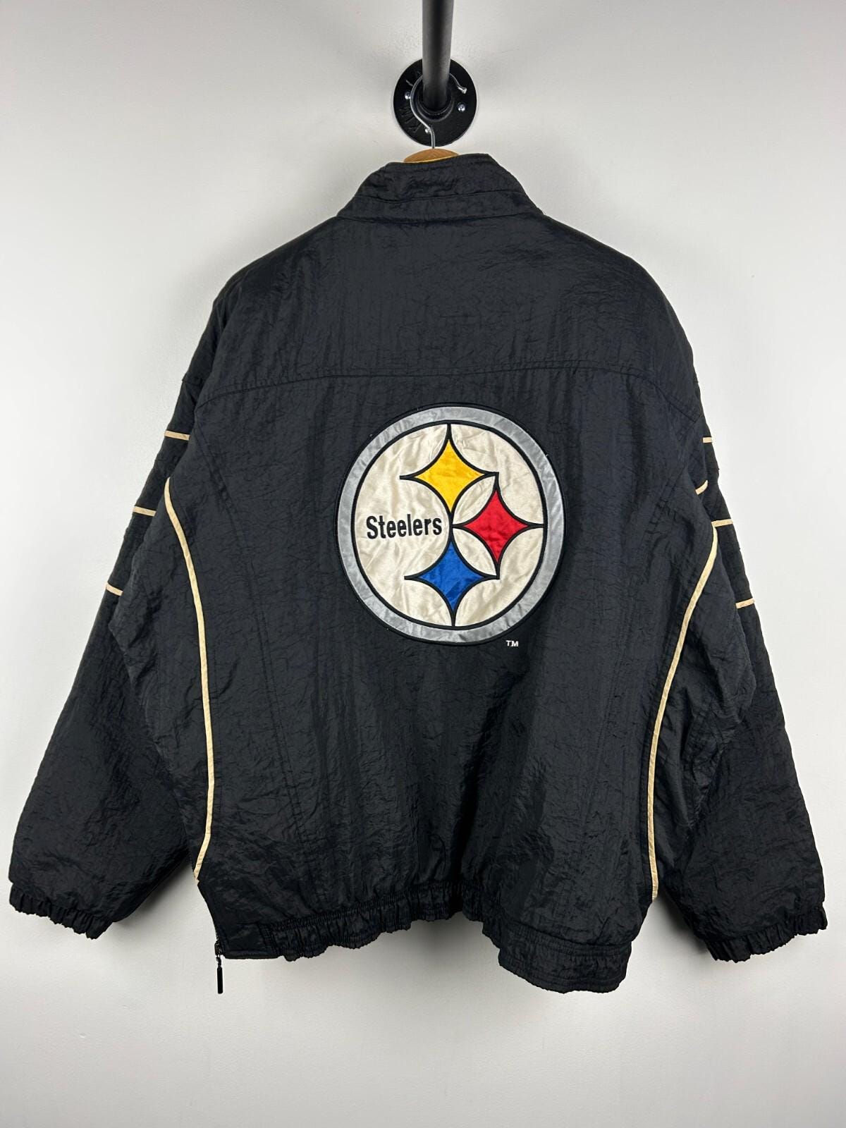 Vintage 90s NFL Pittsburgh Steelers Pro Line Black Half Zip Pullover Jacket SZ L Graphic Tee – Aesthetic Look · Trending Graphic Apparel