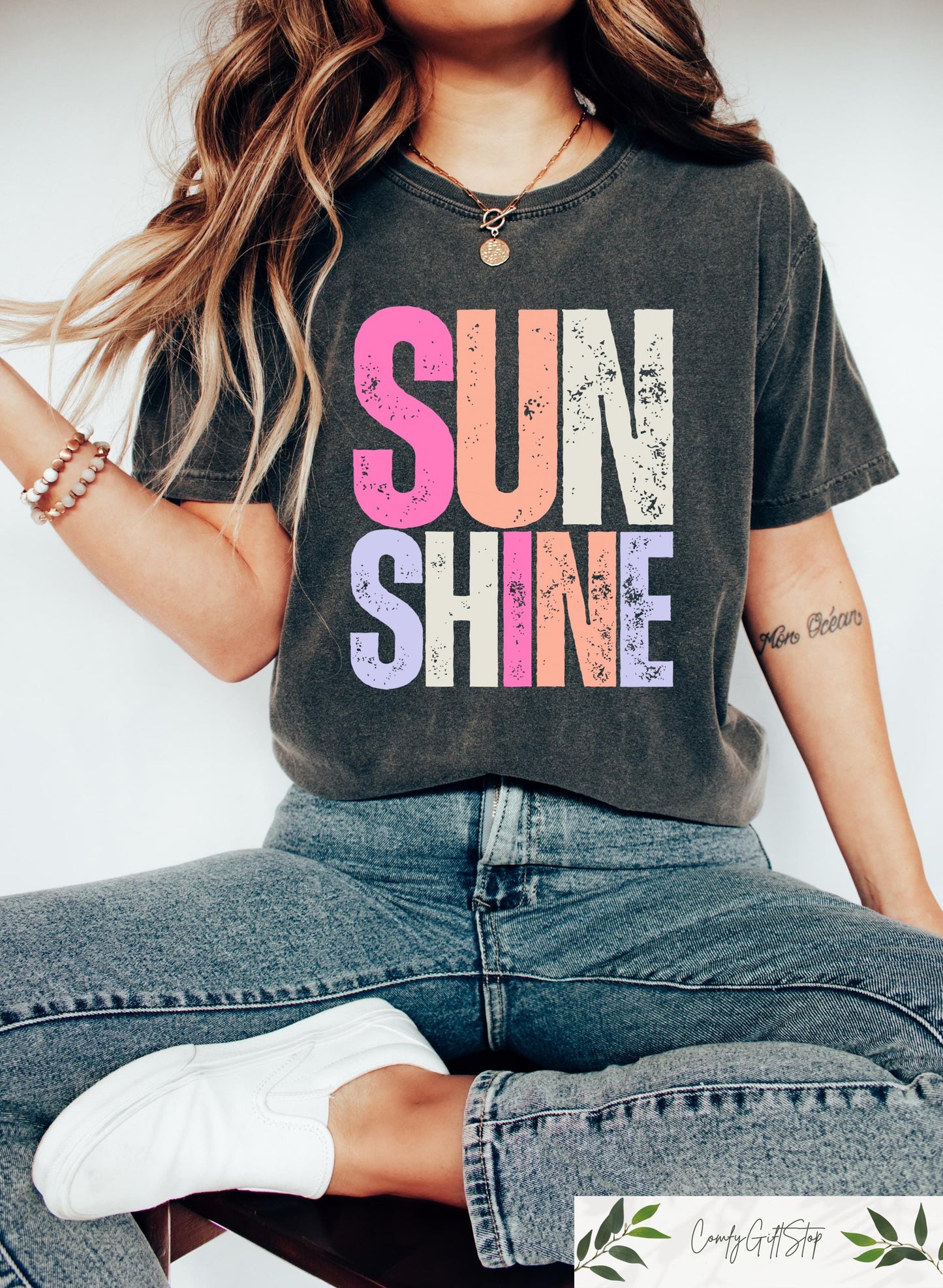 Retro Comfort Sunshine Women T shirt Beach Life Shirt Aesthetic Summer Vacay Gift Distressed Beach Mom Tee Sun Shine Crewneck Graphic Tee – Cozy Vibes · High-Quality Print