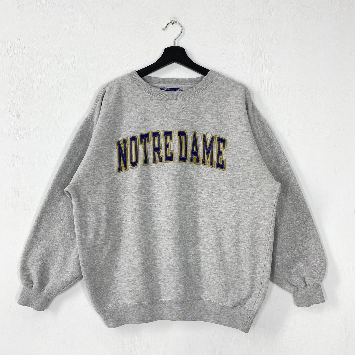 Vintage University Notre Dame Sweatshirt Notre Dame Crewneck Notre Dame Sweater Pullover Notre Dame Fighting Irish Embroidered Logo Medium Sweatshirt – Bold Style · Must-Have Style