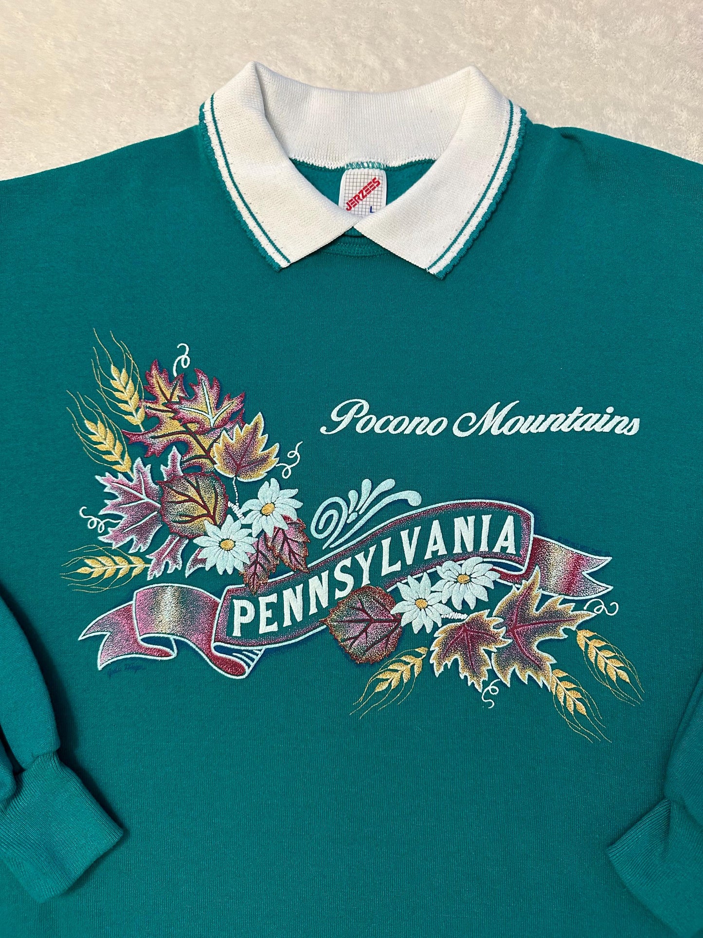 Vintage 80s 1990s Pocono Mountains Pennsylvania Flowers Collared Sweatshirt L XL Sweatshirt – Premium Graphic · Great Gift For Fans