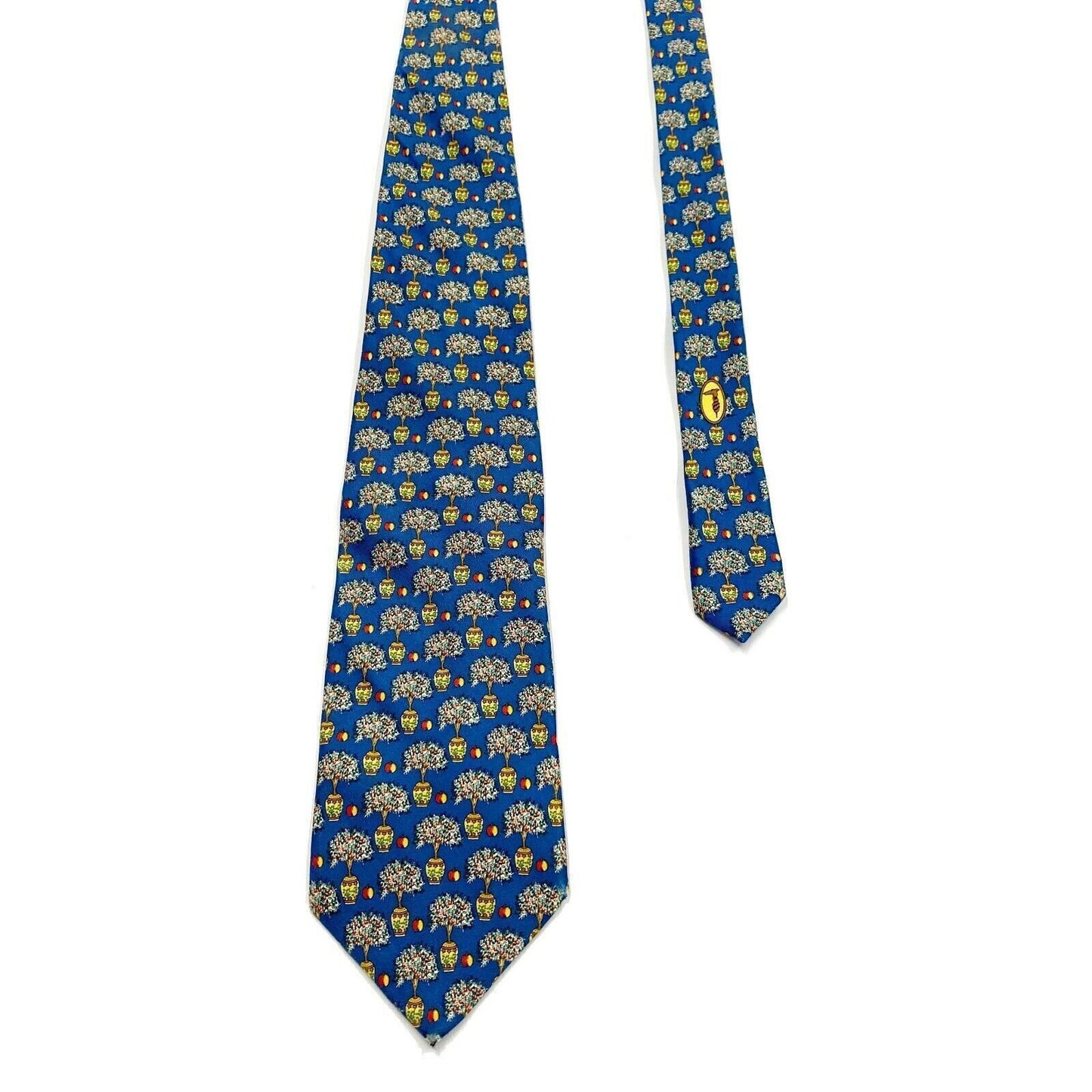 Trussardi Apple Tree Patterned Silk Tie Vintage Luxury High End Designer VTG Graphic Tee – Fan Favorite · High-Quality Print