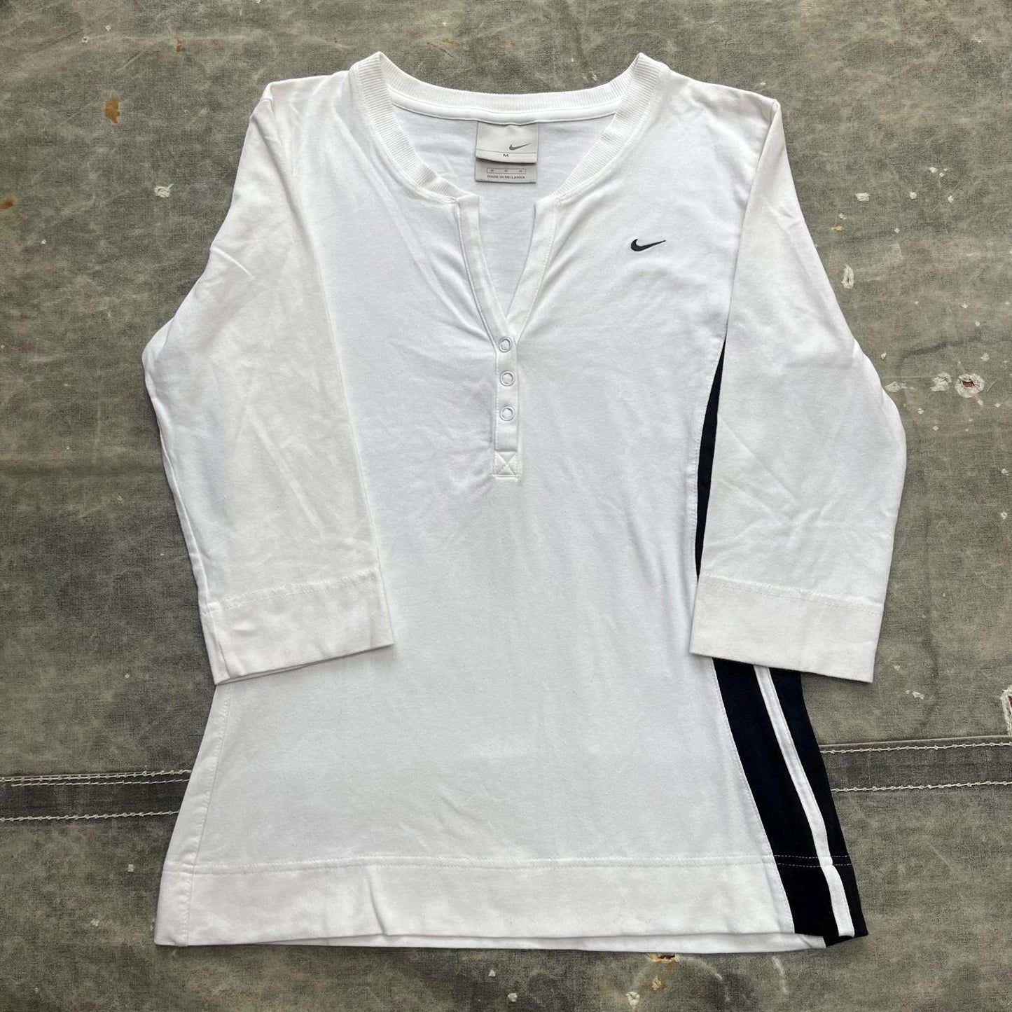 Vintage Y2K Womens Nike Athletic Embroidered Shirt Graphic Tee – Premium Graphic · Must-Have Style