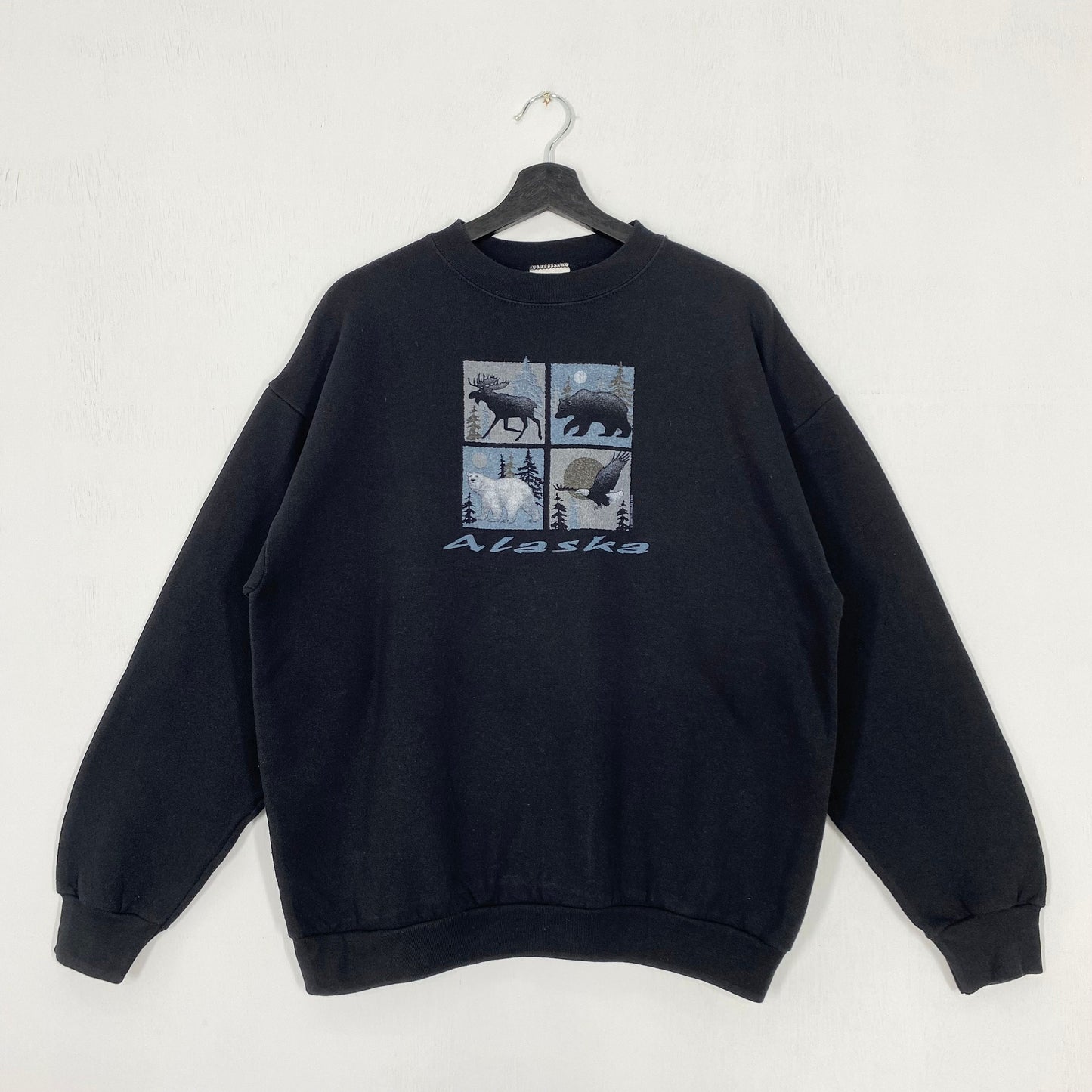 Vintage Timber Wolf Sweatshirt Wolf Crewneck Alaska National Park Sweater Pullover Eagle Deer Bear Wolf Howling Print Logo Black Medium Sweatshirt – Cozy Vibes · Must-Have Style