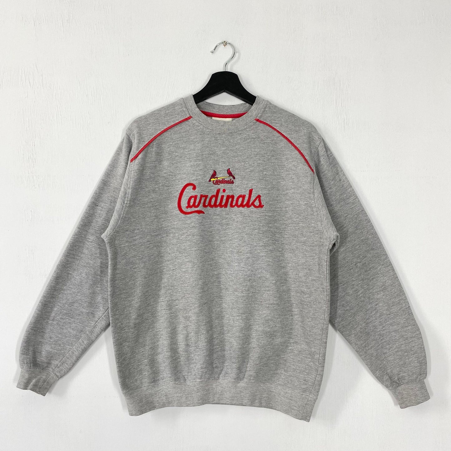 Vintage St Louis Cardinals Sweatshirt Cardinals Crewneck Cardinals Sweater Sportswear MLB St Louis Cardinals Embroidered Logo Grey Small Sweatshirt – Premium Graphic · High-Quality Print