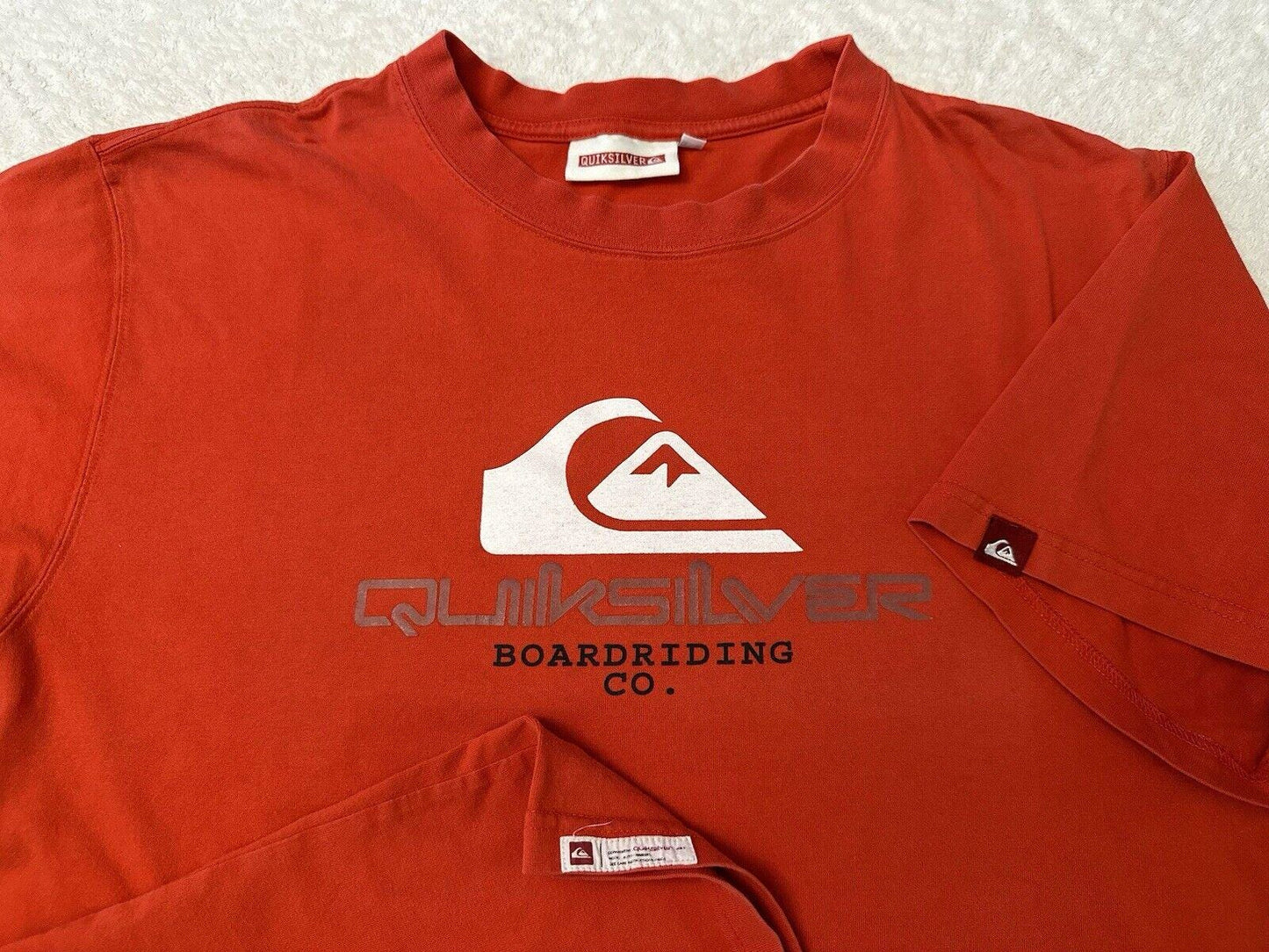 Vintage 2000s Y2K Quiksilver BoardRiding Co Logo Surf Streetwear T Shirt M L Graphic Tee – Soft Feel · Perfect For Daily Wear