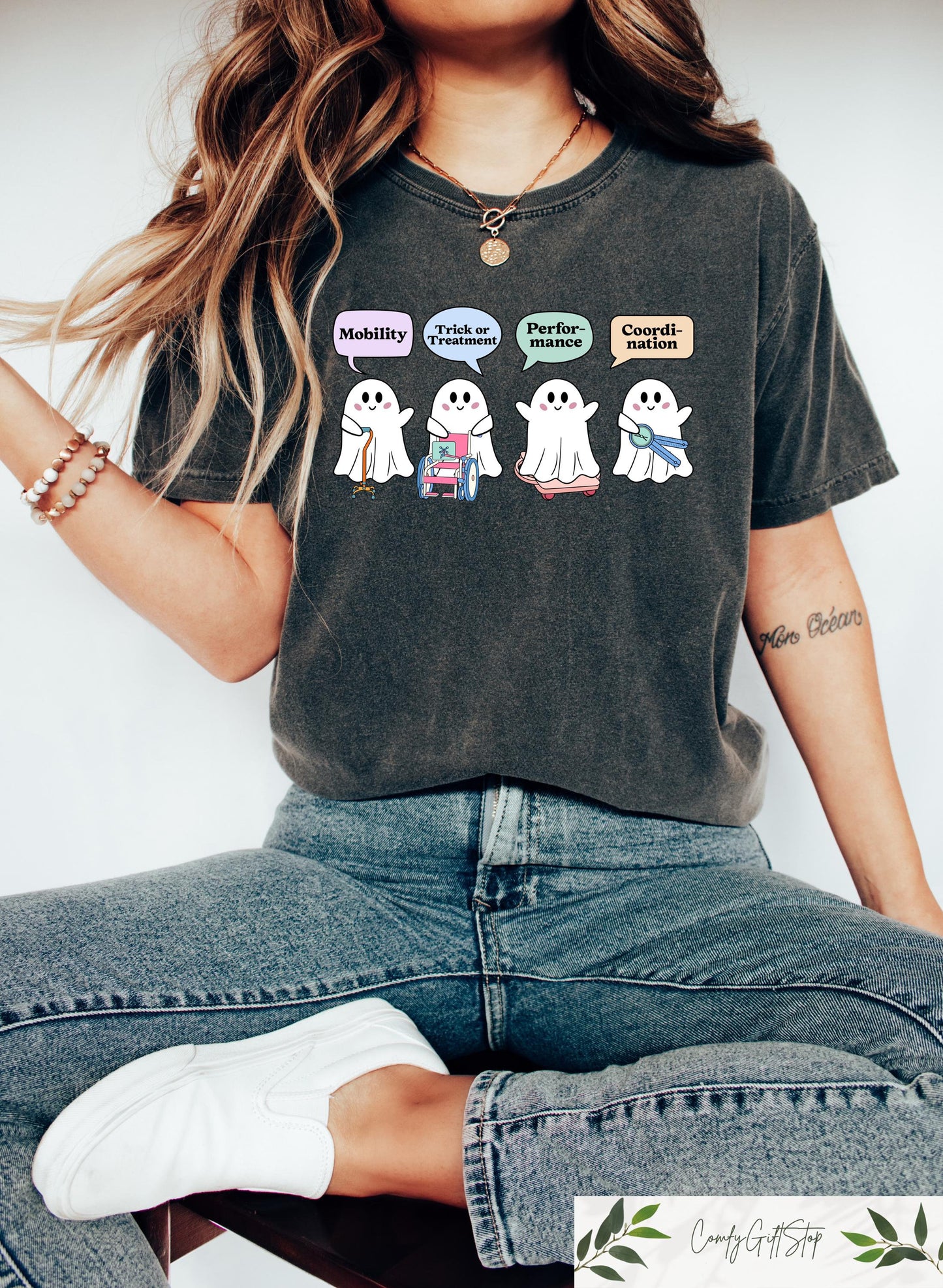 Retro Physical Therapy Halloween Shirt Comfort Pumpkin Physical Therapy T Shirt Funny Halloween Gift Spooky Physical Therapist Sweatshirt Sweatshirt – Aesthetic Look · High-Quality Print