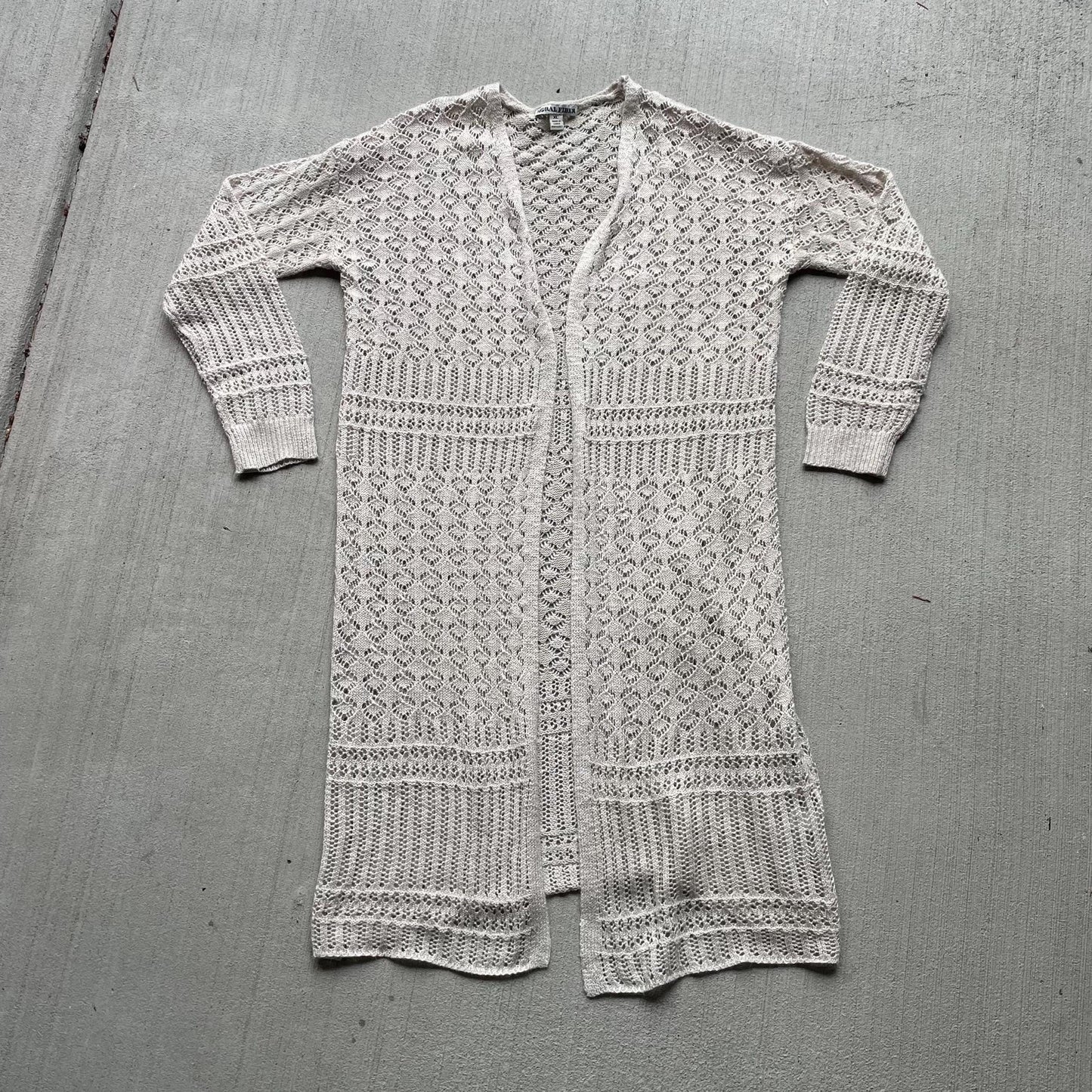 y2k long cream crochet duster cardigan size xl Graphic Tee – Fan Favorite · Trending Graphic Apparel