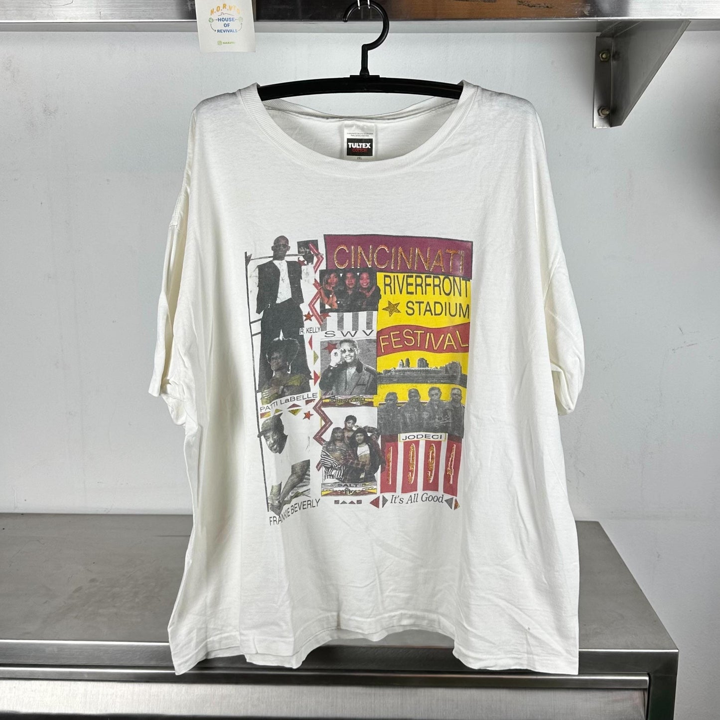 Vintage 1994 Cincinnati Music Festival Patti Labelle R Kelly Maze single stitch T shirt Vintage Rap Tshirts Vintage RNB Vintage Music Graphic Tee – Cozy Vibes · Trending Graphic Apparel