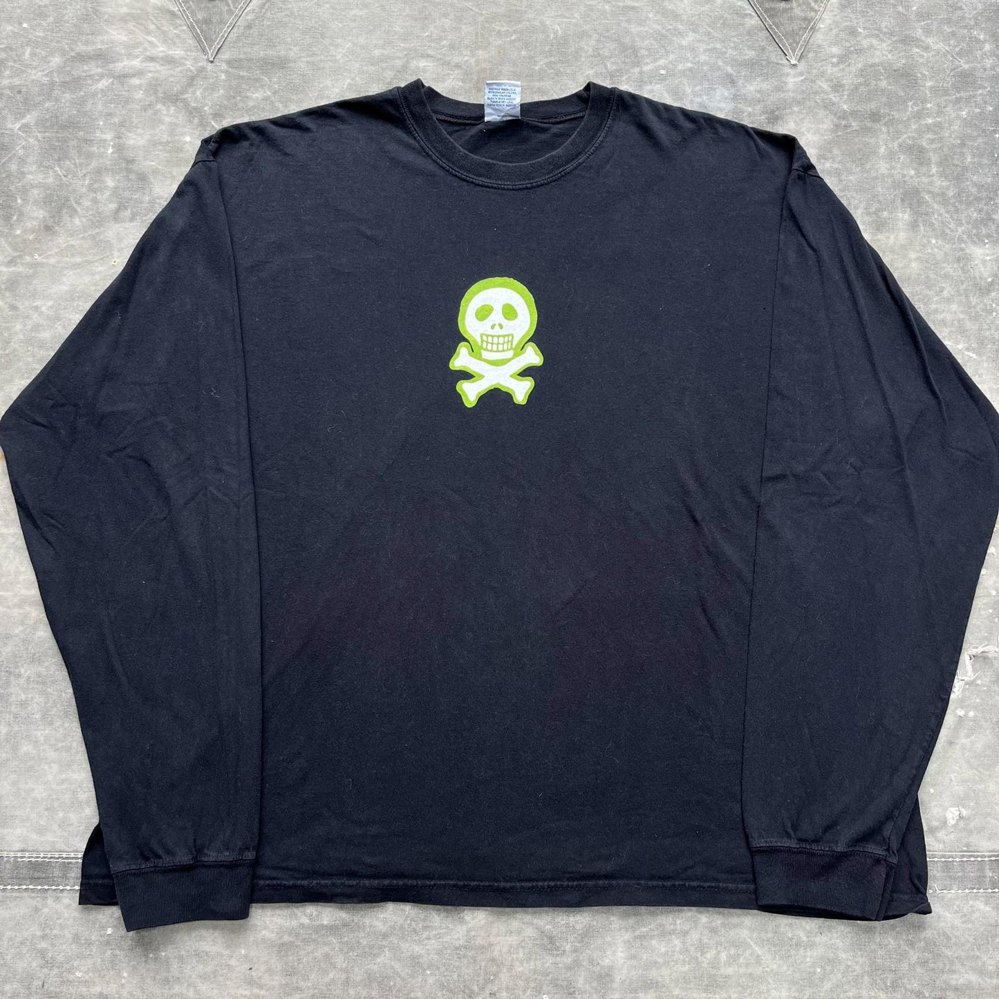 Vintage Y2K Baggy Green Skull Grunge Bones Shirt Tote Bag – Warm & Stylish · Great Gift For Fans