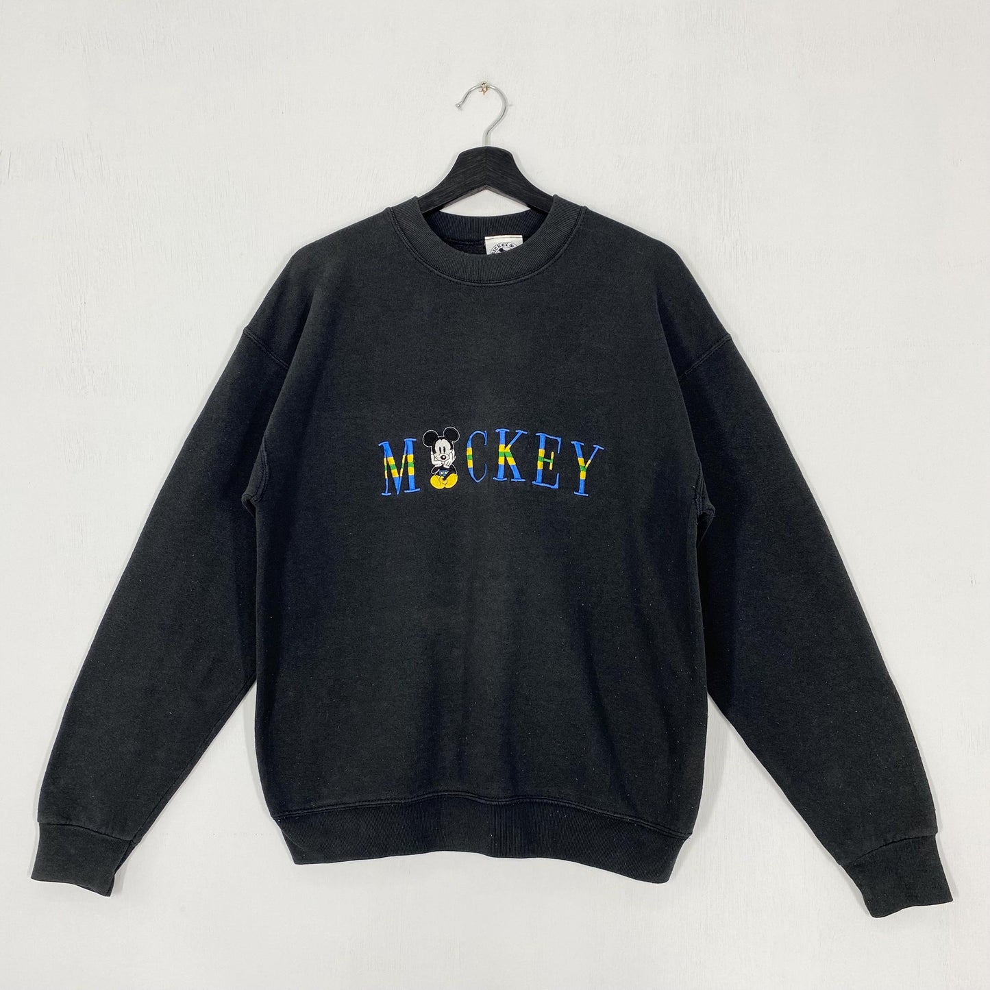 Vintage 90s Mickey Mouse Sweatshirt Mickey Crewneck Disney Goofy Pluto Sweater Pullover Donald Duck Minnie Mouse Embroidered Logo Medium Sweatshirt – Bold Style · Must-Have Style