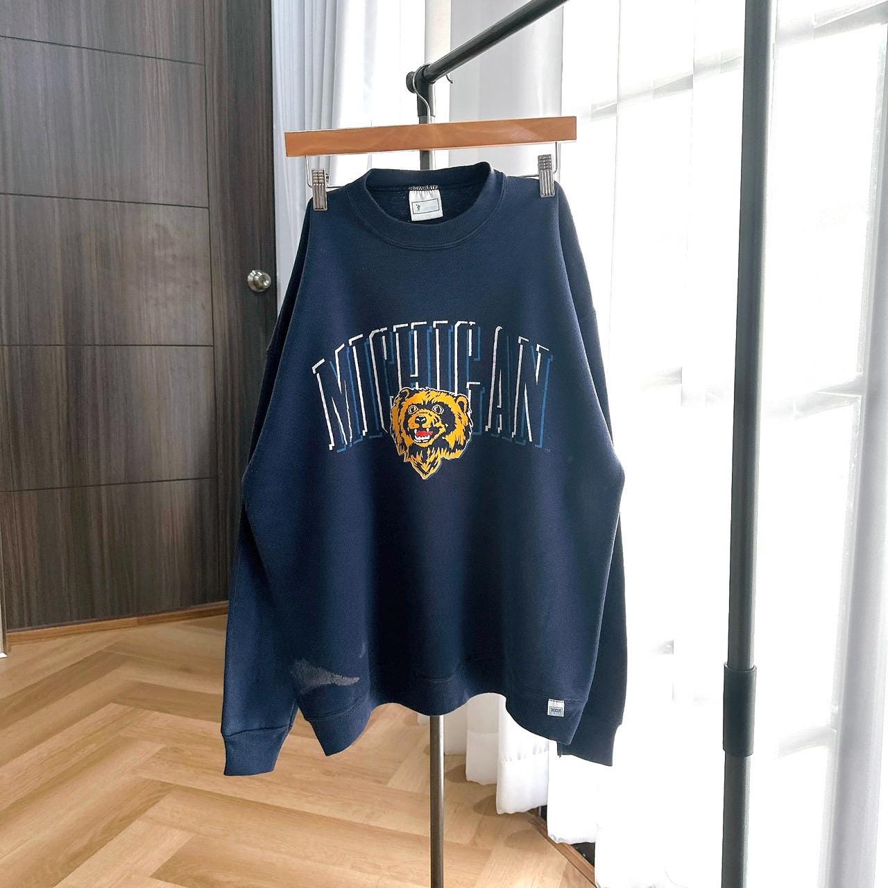 90s Michigan Wolverines Discus blue sweatshirt XL Sweatshirt – Everyday Comfort · High-Quality Print
