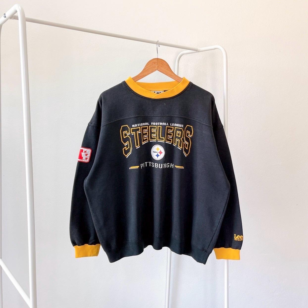 90s Pittsburgh Steelers NFL football Lee black sweatshirt XL Sweatshirt – Aesthetic Look · Perfect For Daily Wear