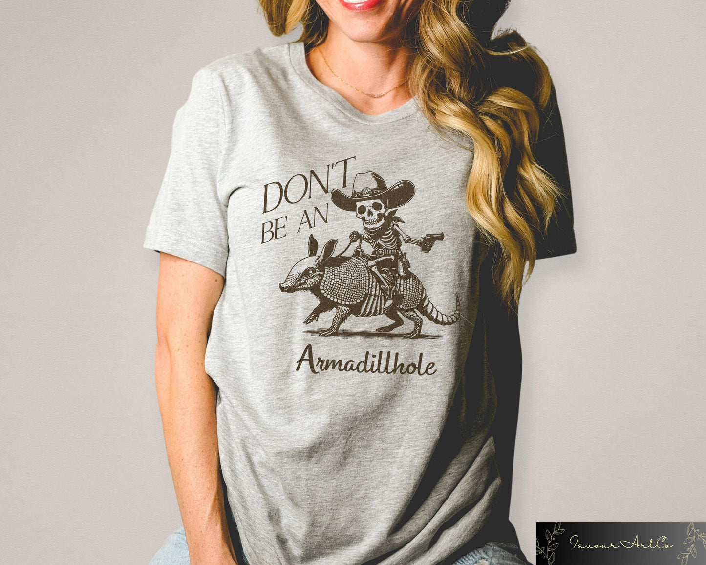 Don39t Be An Armadilhole T shirt Retro Western Shirt Armadillo Sweatshirt Funny Animal Crewneck Cute Cowgirl Gift Country Women Tee Sweatshirt – Warm & Stylish · High-Quality Print
