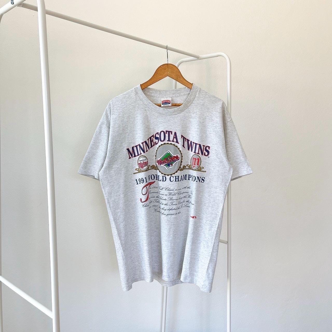 90s Minnesota Twins MLB baseball embroidery and silk screen t shirt XL Graphic Tee – Easygoing Wear · Top Pick For Any Outfit