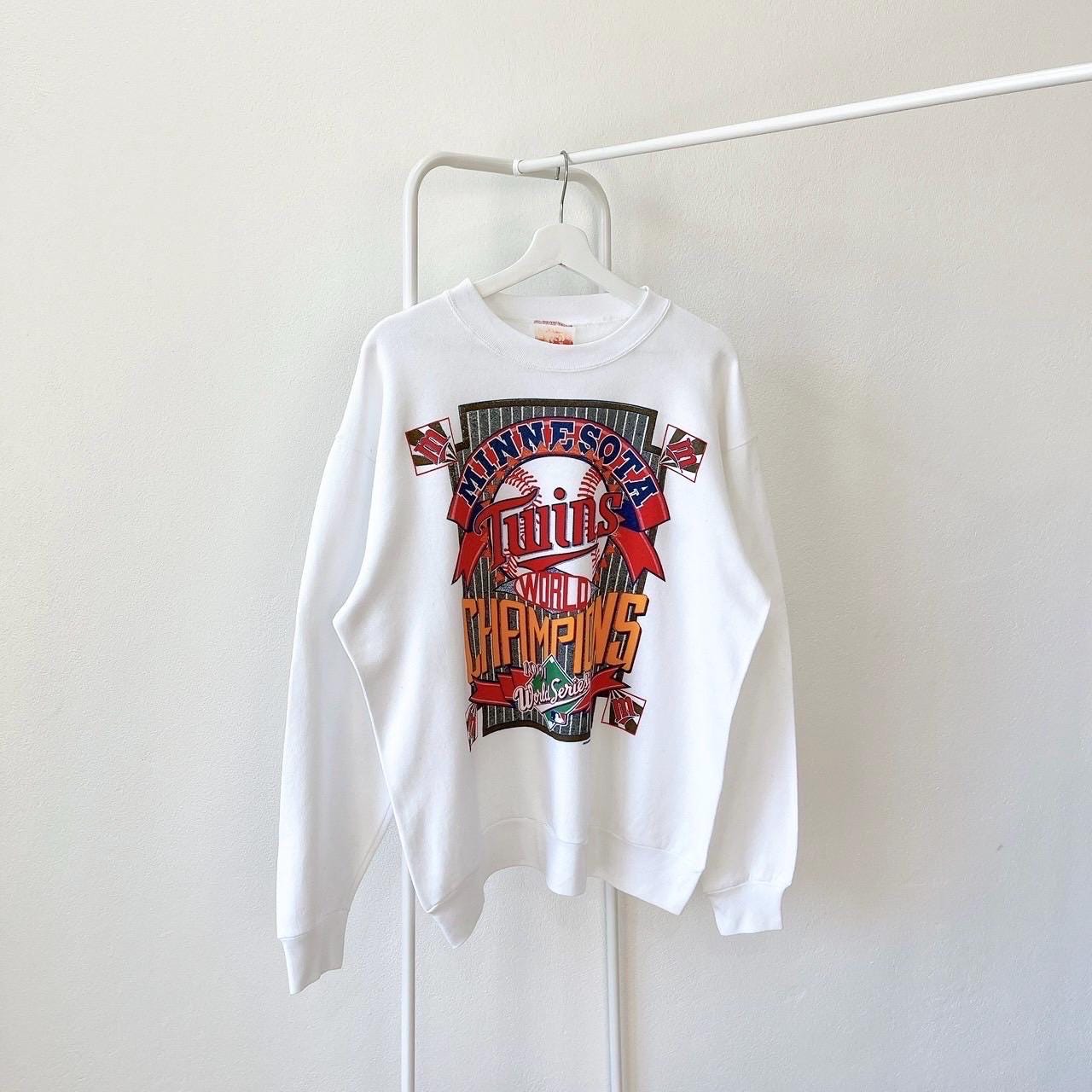 Vintage 90s Minnesota Twins baseball Vintage 1991 World Series Wingers white sweatshirt XL Sweatshirt – Warm & Stylish · Top Pick For Any Outfit