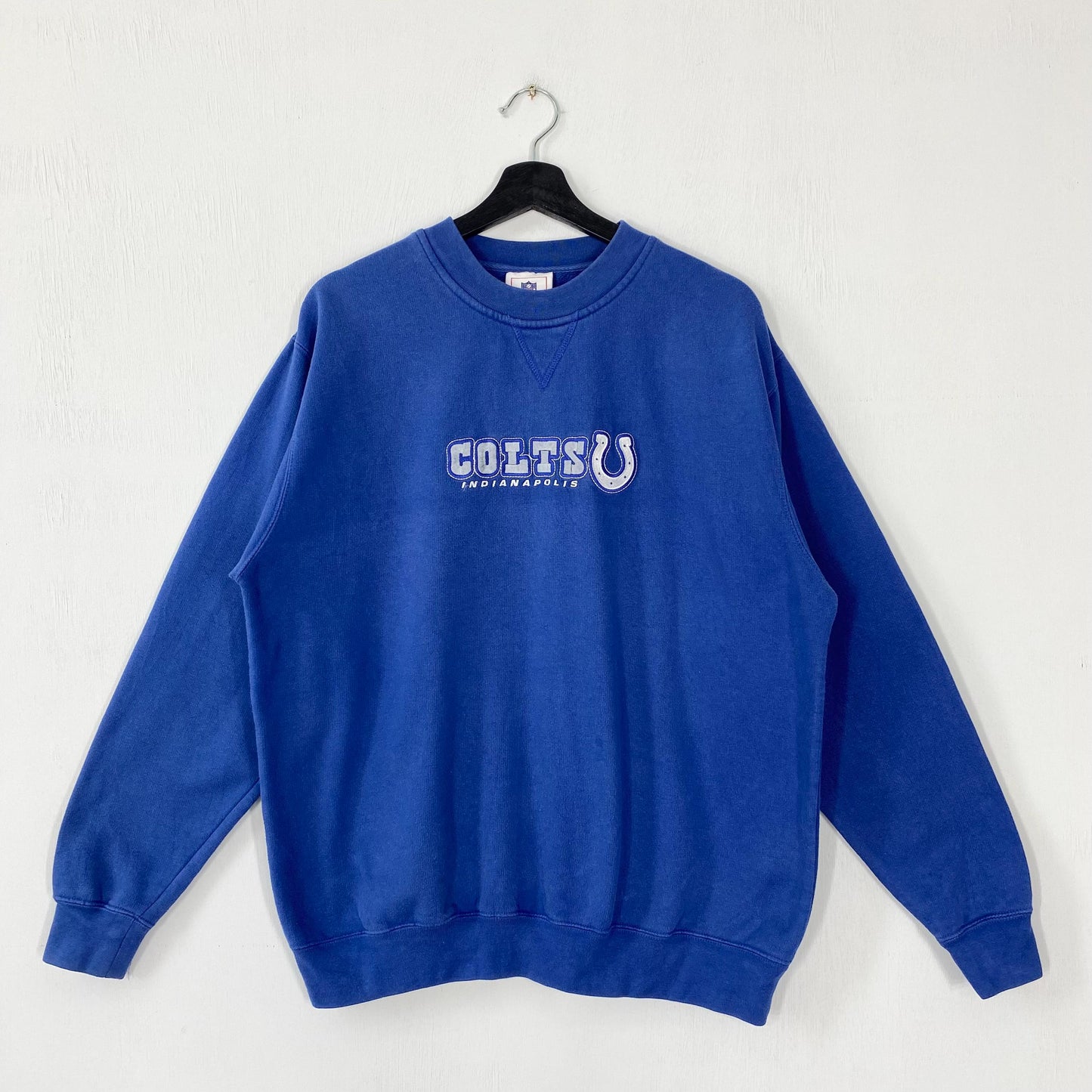 Vintage Indianapolis Colts Sweatshirt Indianapolis Colts Crewneck Colts Sweater Sportswear NFL Indianapolis Colts Embroidered Logo Large Sweatshirt – Feel-Good Design · Great Gift For Fans