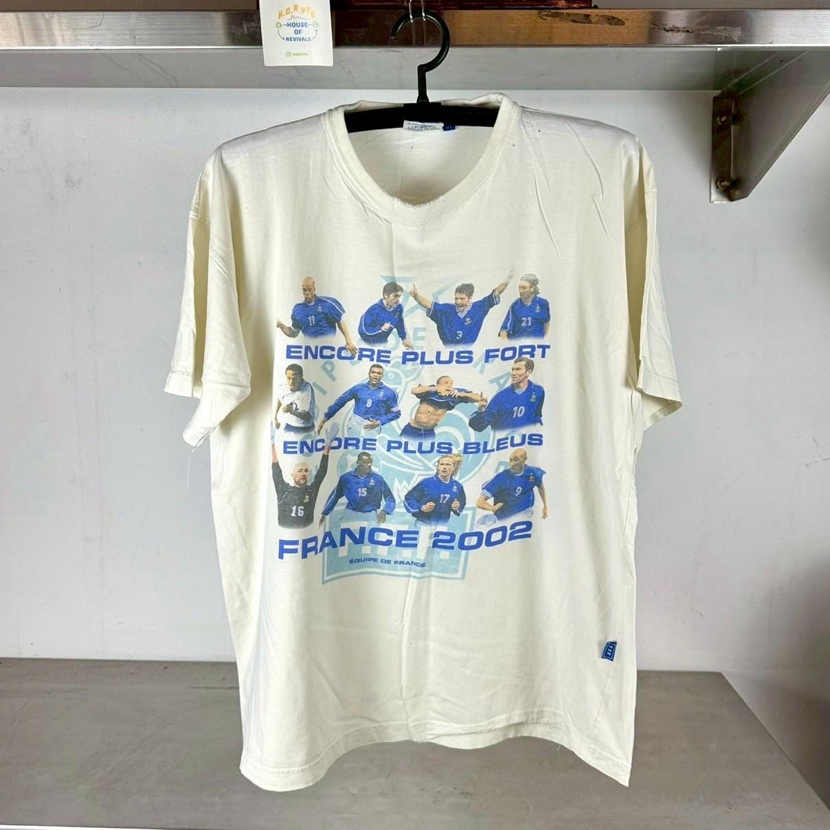 Vintage 2002 Equipe De France Soccer National Team XL T shirt Graphic Tee – Bold Style · Great Gift For Fans