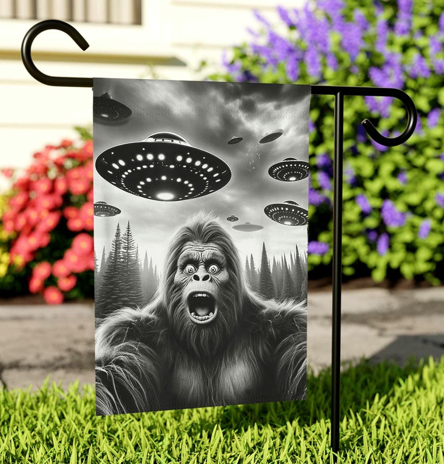 Bigfoot UFO Garden Banner Outdoor Decor Funny Home Garden Flag Sasquatch Yard Art Unique Gift for Nature Lovers Birthdays Housewarming Graphic Tee – Warm & Stylish · High-Quality Print