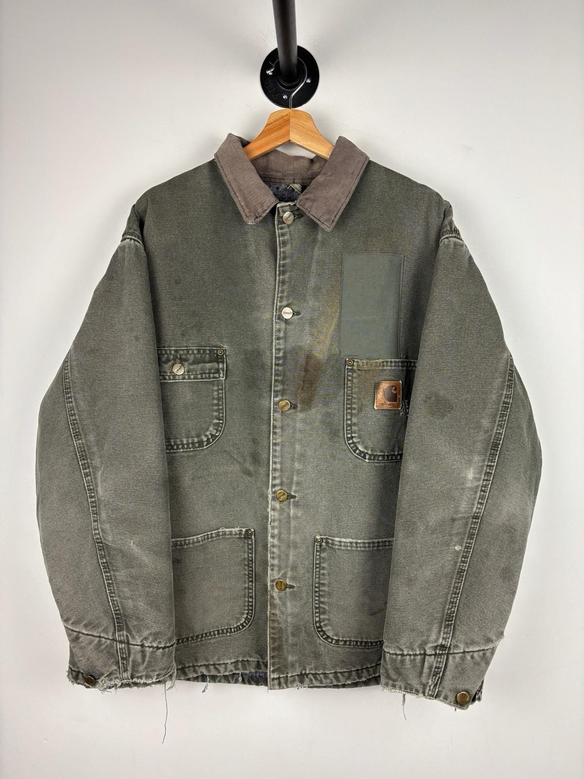 Vintage Carhartt Chore Moss Green Blanket Lined Jacket Graphic Tee – Soft Feel · Top Pick For Any Outfit